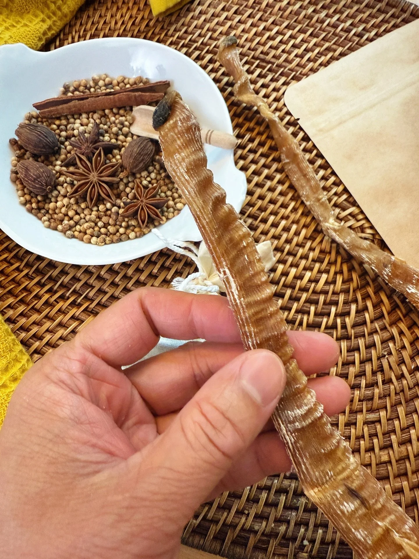 Our last phở reel kinda went viral&hellip; and everyone kept asking:
&ldquo;What&rsquo;s inside Dad&rsquo;s spice kits?&rdquo; 👀

📥 Miss the post?  Comment &ldquo;pho spices&rdquo; and I&rsquo;ll DM you everything you need to know about these. 

Th