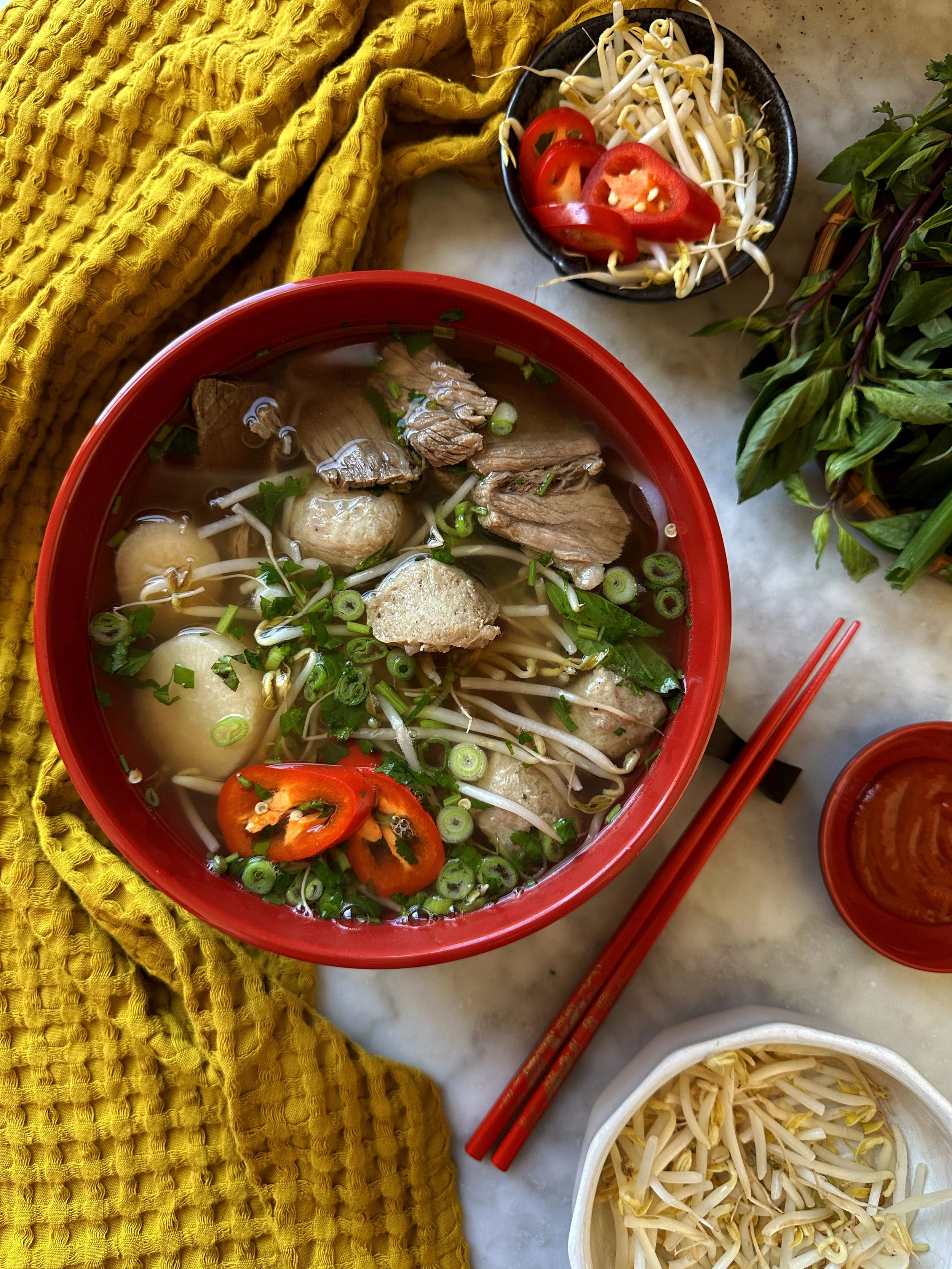 Brisket Pho &amp; Fermented Pickled Garlic- Tỏi Ngâm Giấm