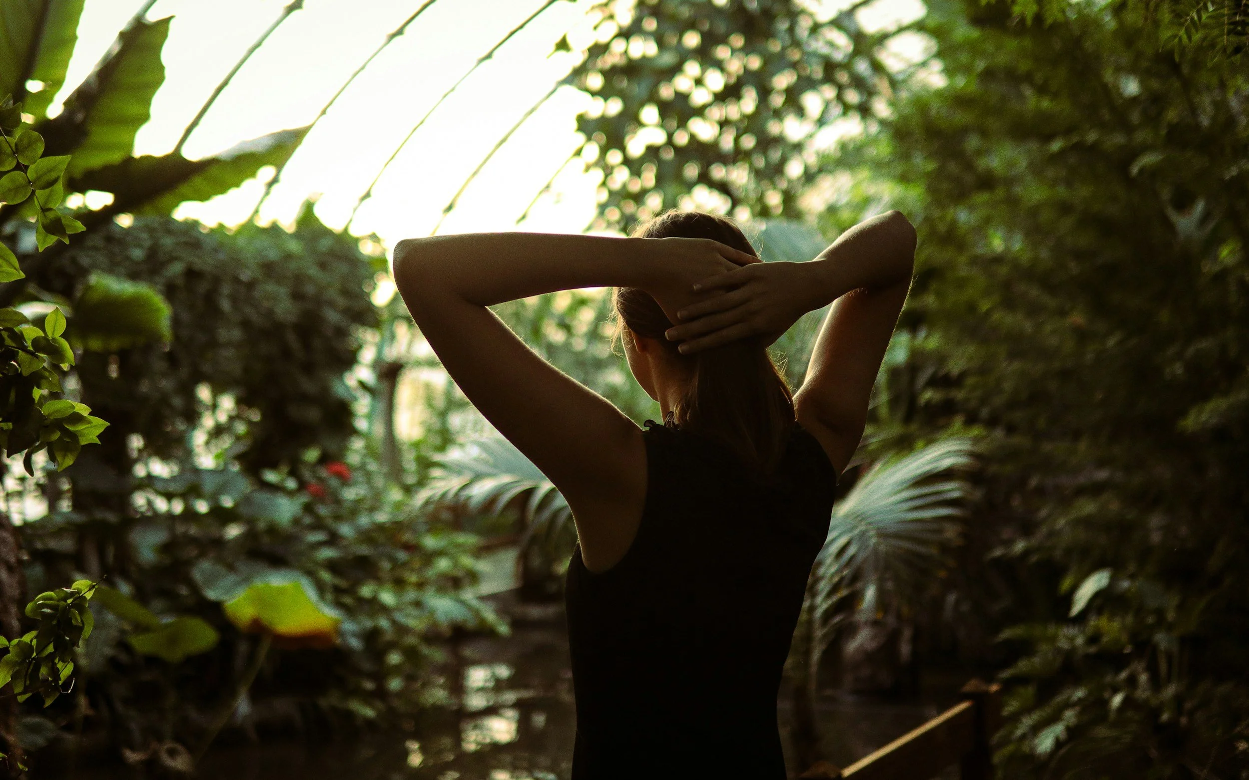 When Desire Disappears: Sex, Hormones, and the Perimenopause Nobody Warned You About