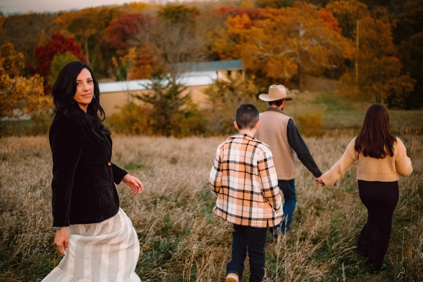 This time of year? It wrecks me in the most honest way. The holidays hit, the to-do lists multiply, the sessions stack up, the kids&rsquo; schedules get wild, and suddenly life feels like one long sprint. I&rsquo;m constantly trying to catch my breat