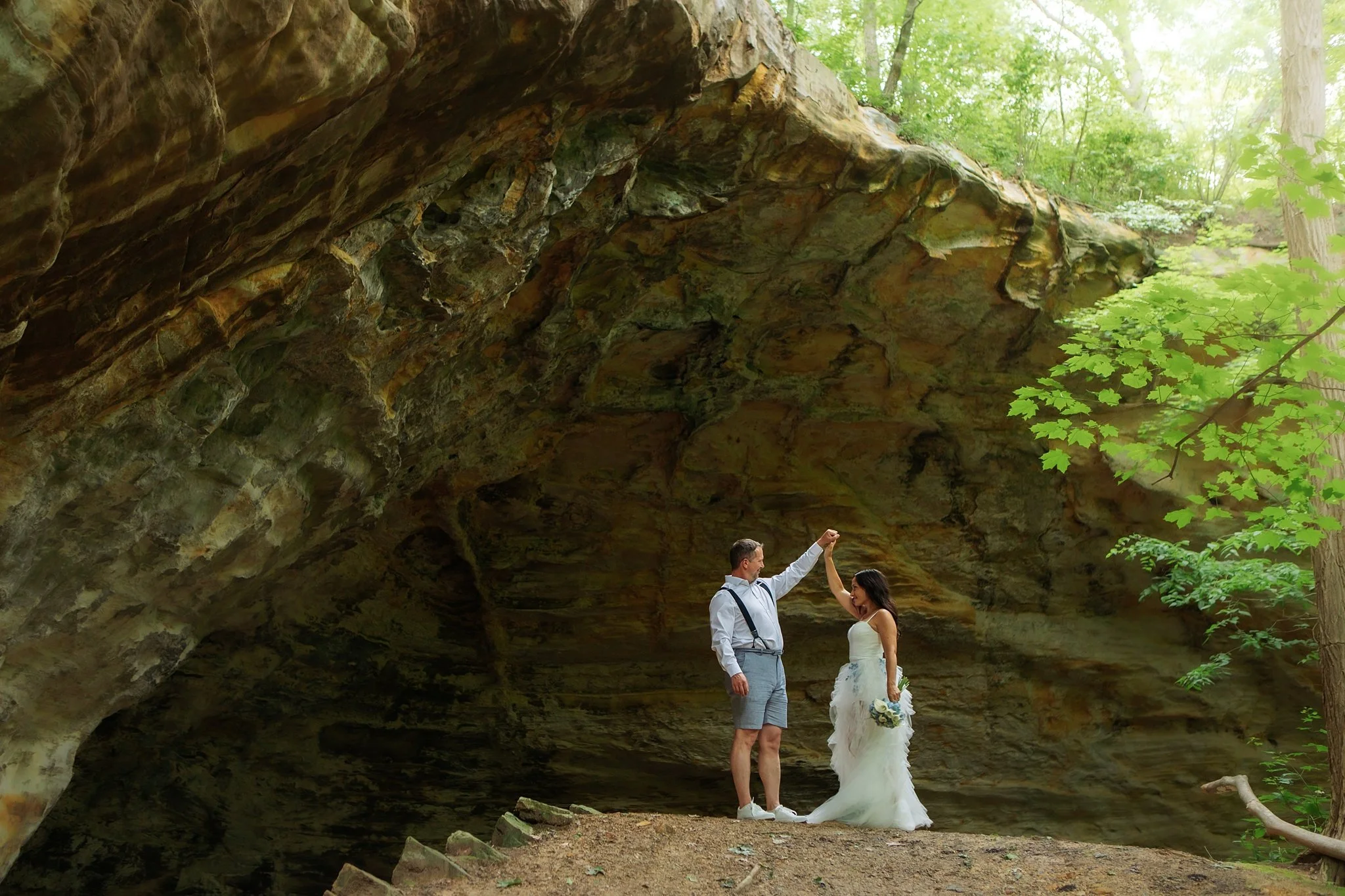 Starved Rock State Park Wedding Adventure Session