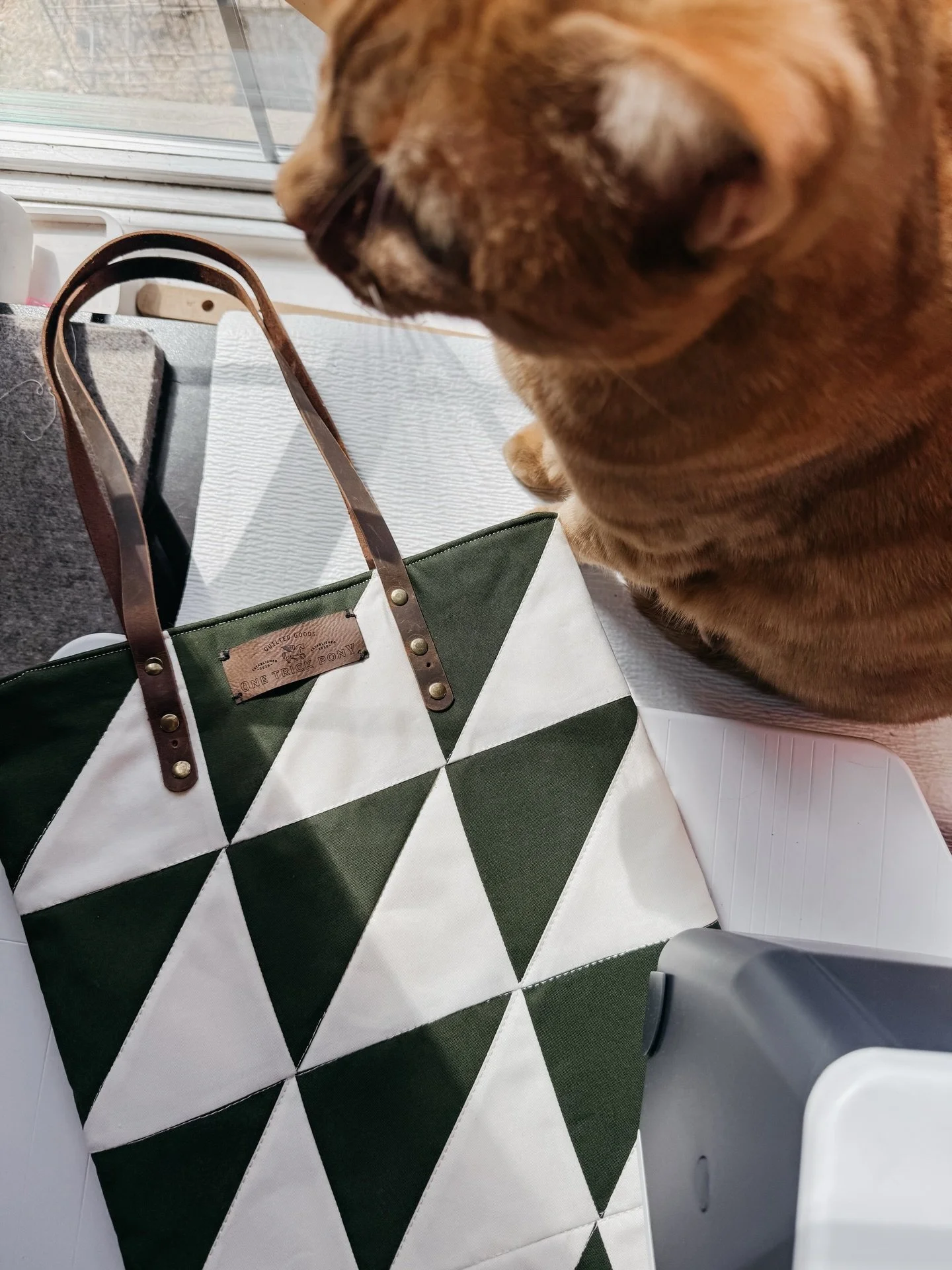 This one is for all my book-loving friends 📚✨

Let me give you a little sneak peek at the latest design coming to the pattern shop&hellip; Beatrice&mdash; a quilted book tote bag made for carrying stories wherever you go.

She features beautiful avo