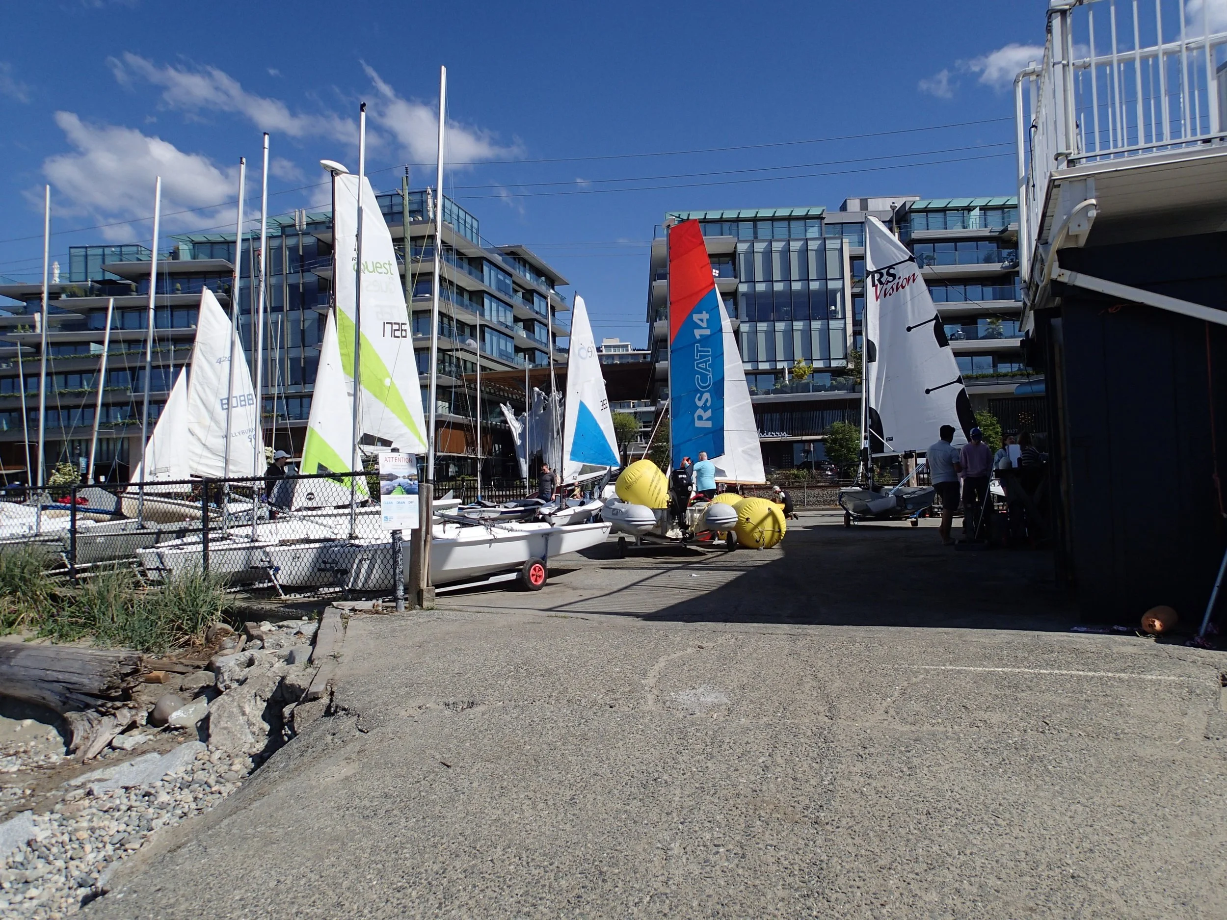 New Vision &amp; Quest Rigging