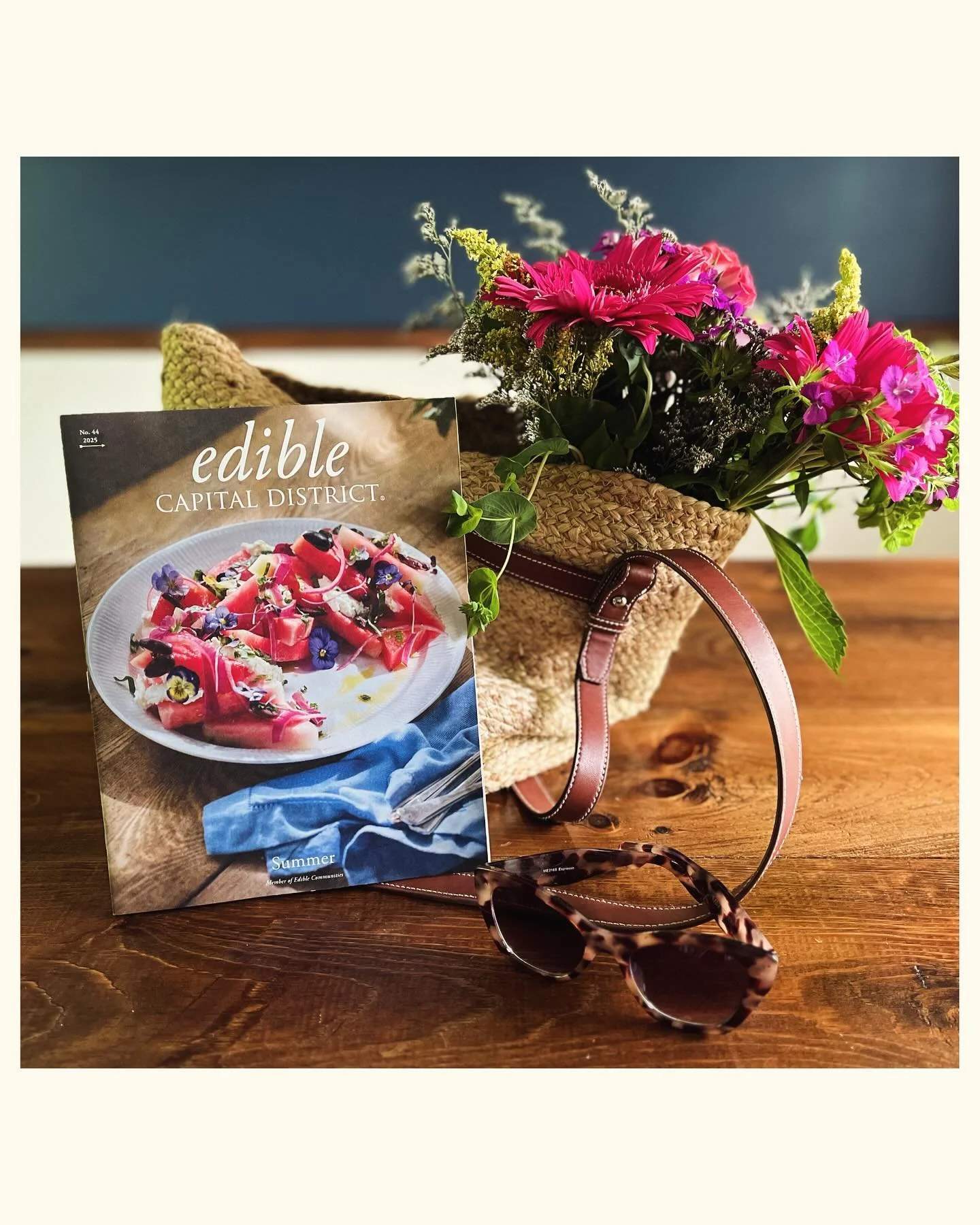 Summer essentials:

Straw bag: ✔️
Fresh flowers: ✔️
Sunglasses: ✔️
Your (free!) copy of this lovingly-curated magazine that celebrates all things culinary, Capital District, and creative: ✔️✔️✔️

We are so pleased to send this Summer 2025 issue of @e