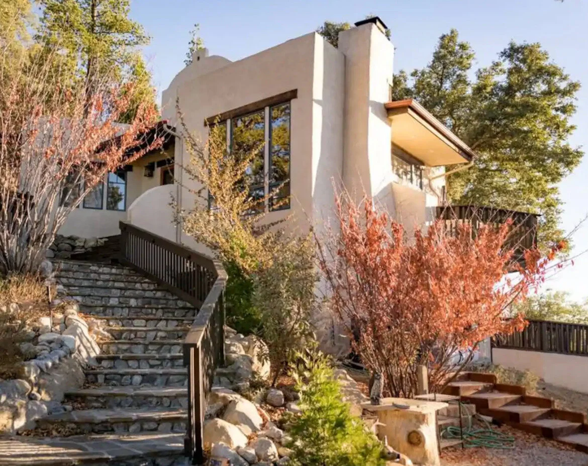 PetFriendly Cabin Rentals in Idyllwild, California