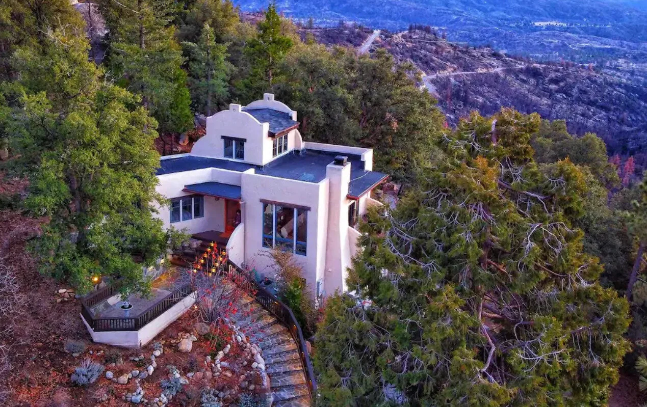 PetFriendly Cabin Rentals in Idyllwild, California