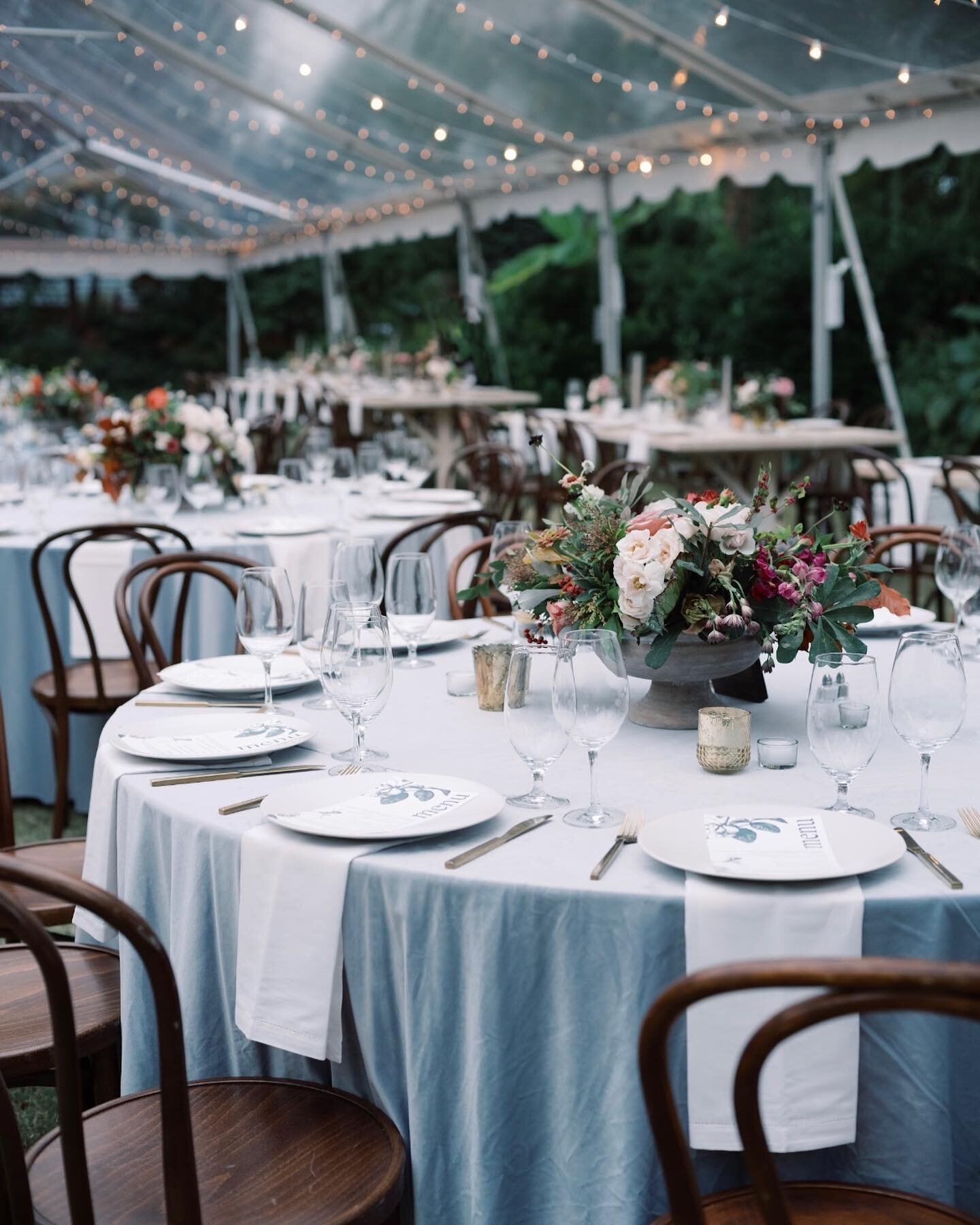 A tented garden, with tables set for 100 guests to dine under twinkly lights, sets the most inviting environment for a celebration. 

@jordanmikalphotography