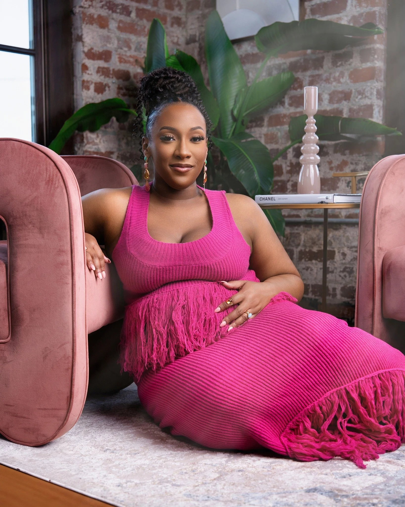 Every maternity session has a moment where something changes.

It's subtle &mdash; but you can feel it. She becomes more comfortable, more present, more connected to what her body is doing rather than how she looks in front of the camera. This sessio