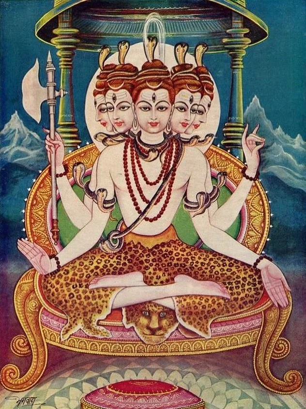 This image depicts the Pa&ntilde;camukhī manifestation of the deity Śiva. Translated from Sanskrit, pa&ntilde;ca means &ldquo;five&rdquo; and mukhī means &ldquo;faces.&rdquo; The five-faced form of Śiva represents his five aspects in cosmic creation,