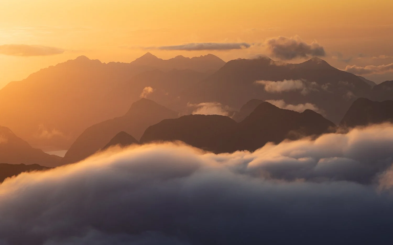 FIORDLAND NATIONAL PARK