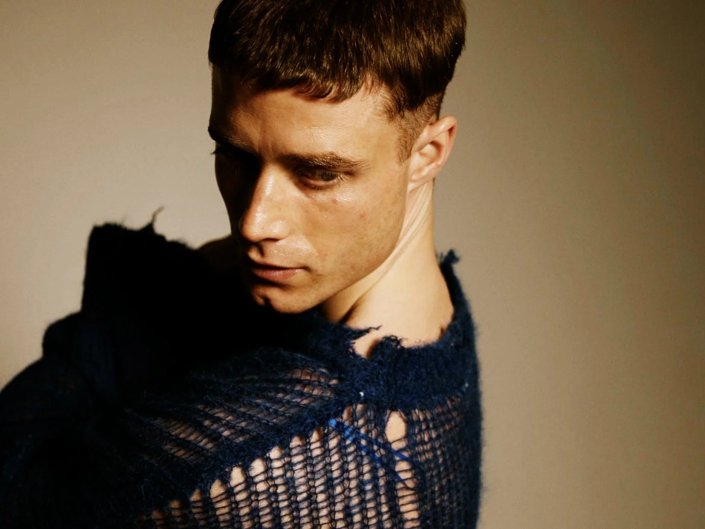 DP CUT.00_00_29_06.Standbild027.jpg