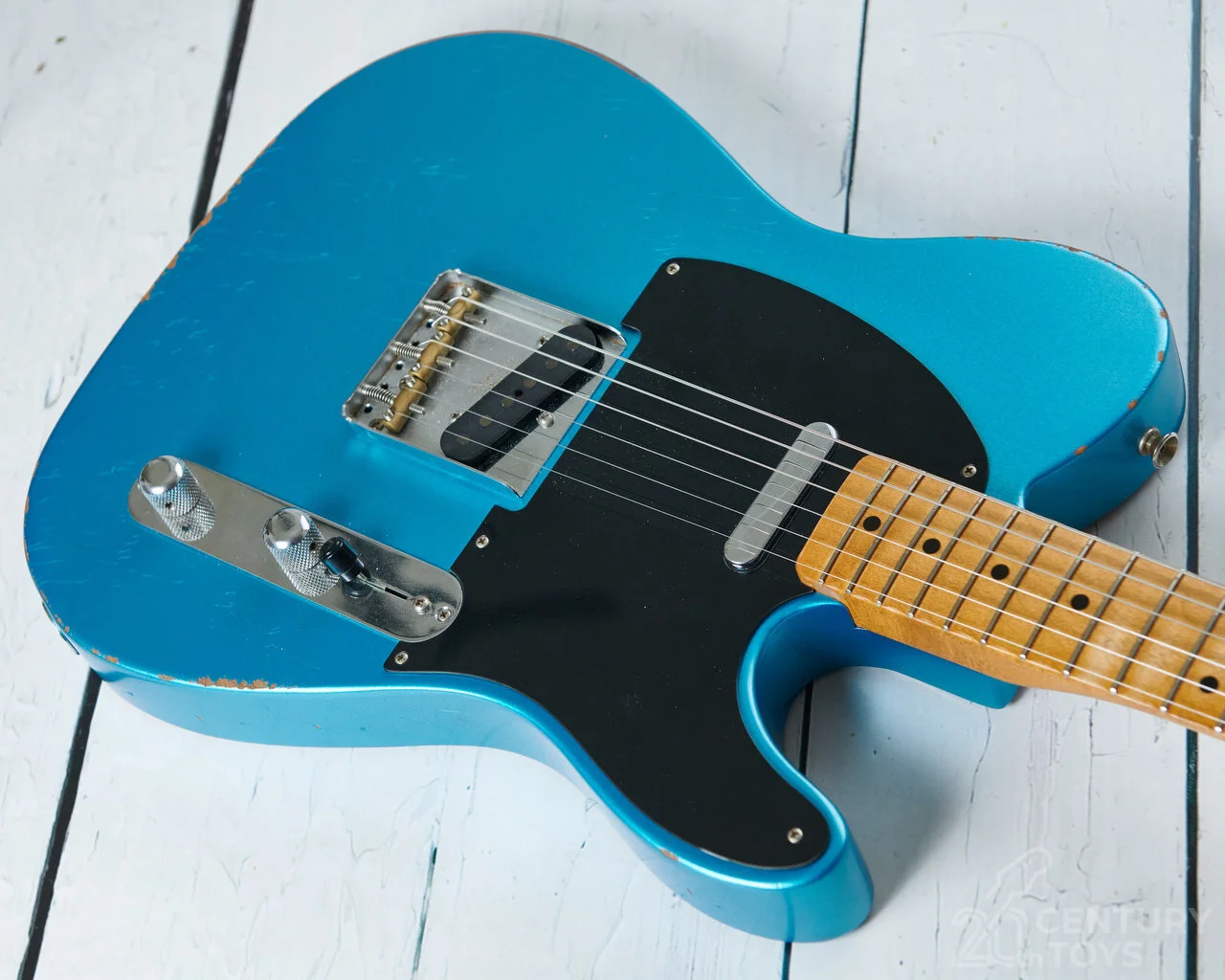 Fender Vintera Road Worn 50's Telecaster. Lake Placid Blue — 20th