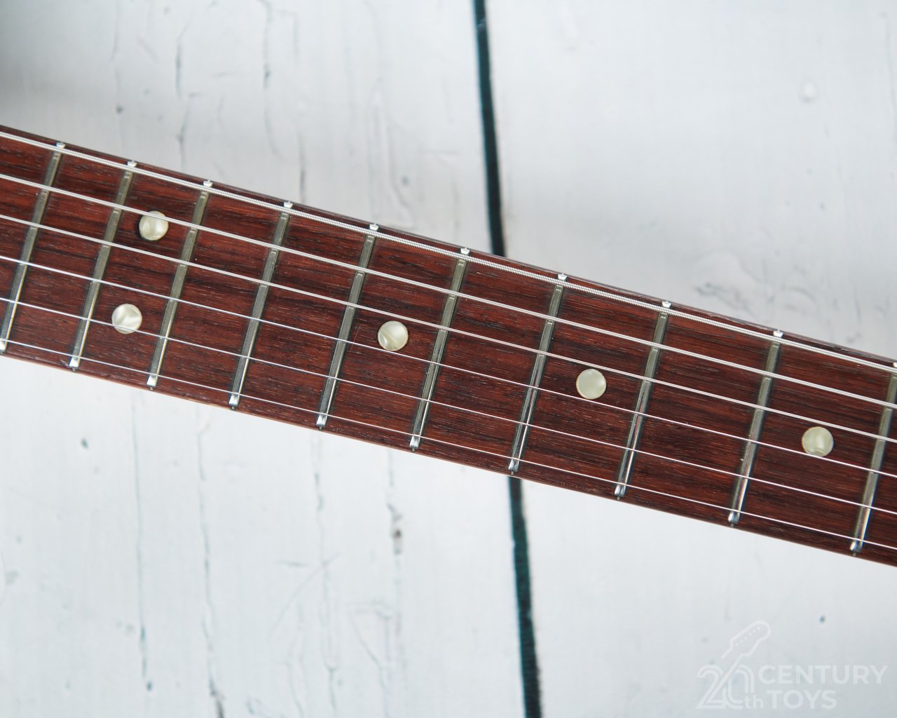 1973 Fender Musicmaster + OSSC — 20th Century Toys 1973 Fender Musicmaster + OSSC — 20th Century Toys