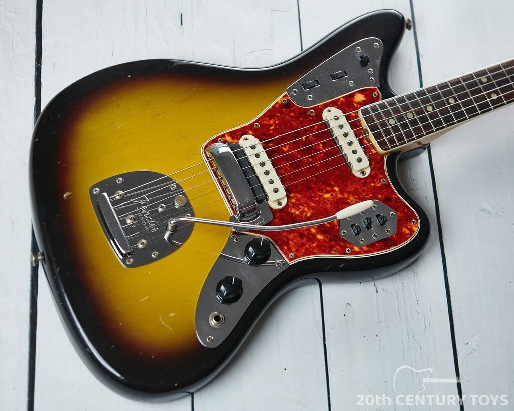 It&rsquo;s taken a while to get this one posted but full details of this cool &lsquo;66 Fender Jaguar are now on the website. This one has the desirable bound, dot neck which also has some very nice flame on the back.
.
www.20thcenturytoys.co
.
#fend