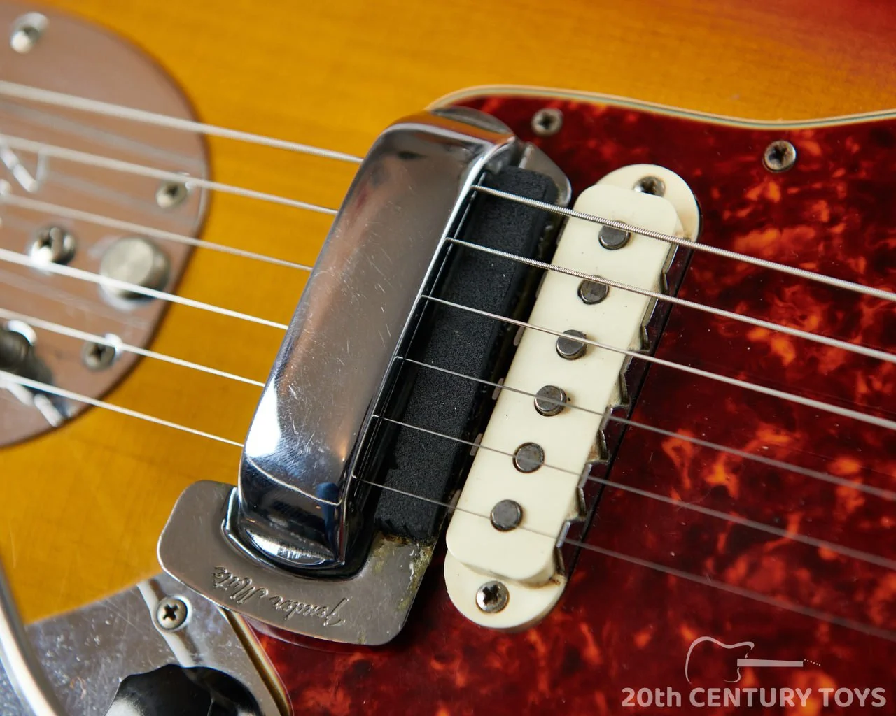 1964 Fender Jaguar s-n L34816_008.JPG