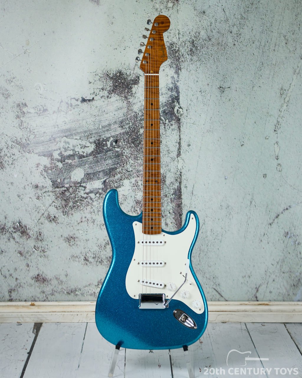 Fender Custom Shop ’56 Stratocaster. Blue Sparkle.