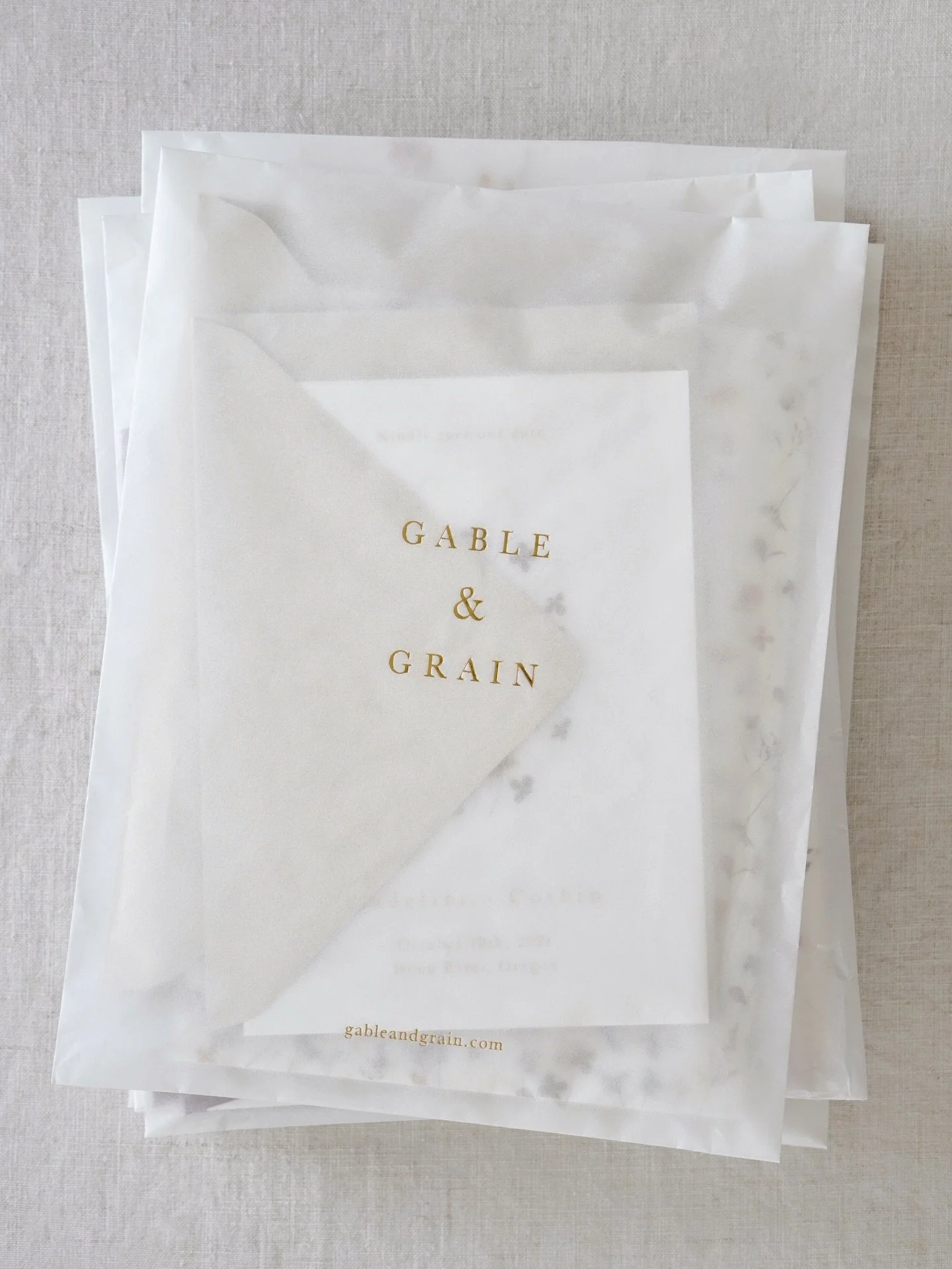 Wedding stationery sample packs 💌✨

These beautifully packaged parcels are the perfect way to get a real life feel for what your wedding stationery could be like before booking. Available now on my website shop!

If you&rsquo;re looking for your sav