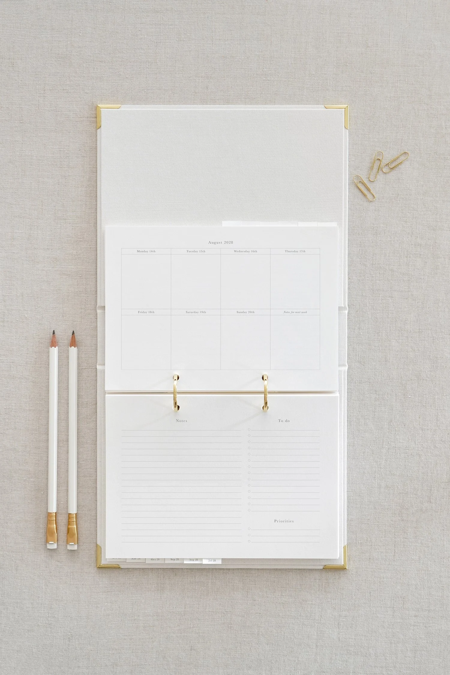 Gable-&-Grain_Planner_Inside_2028-Week_1_web.jpg