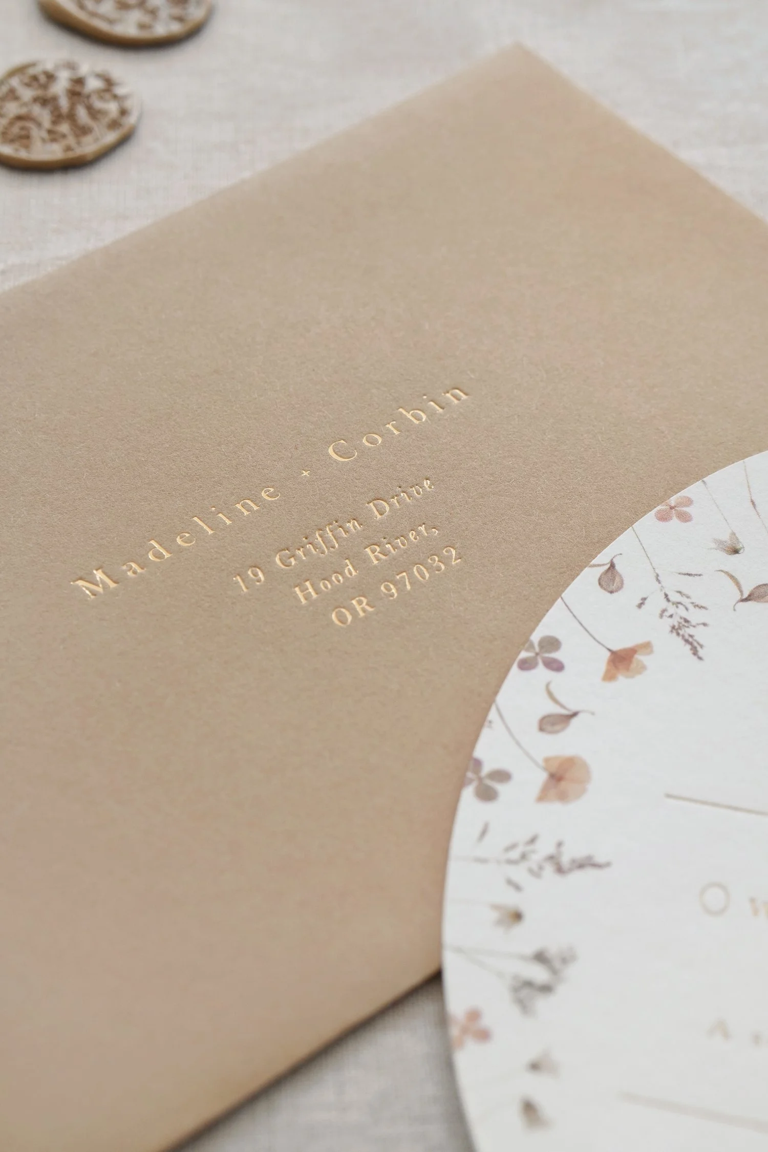 Gable&Grain_Wedding-Stationery_Lilla_RSVP-Envelope_1_web.jpg