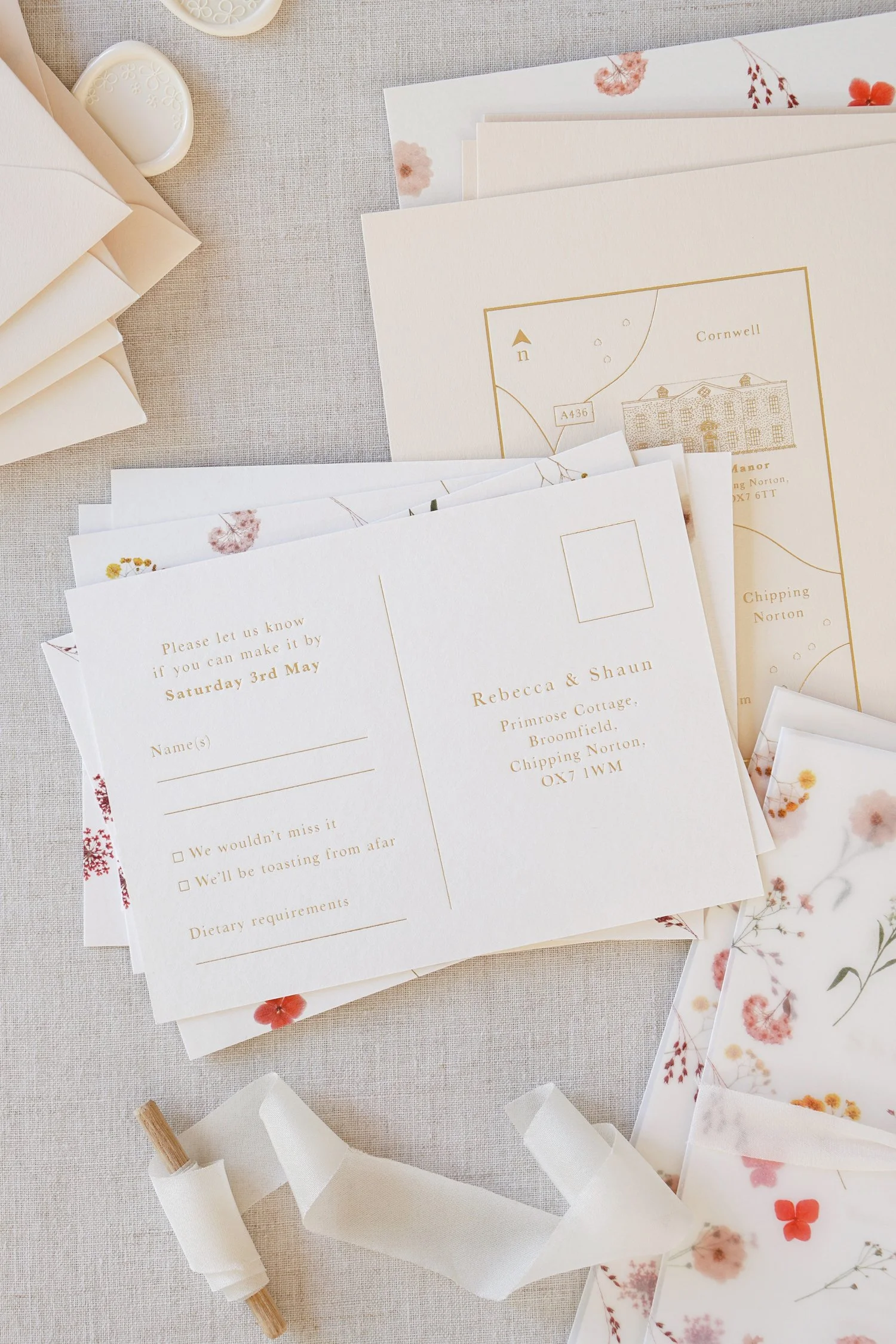 Gable&Grain_Wedding-Stationery_Anna_RSVP-Postcard_3_web.jpg
