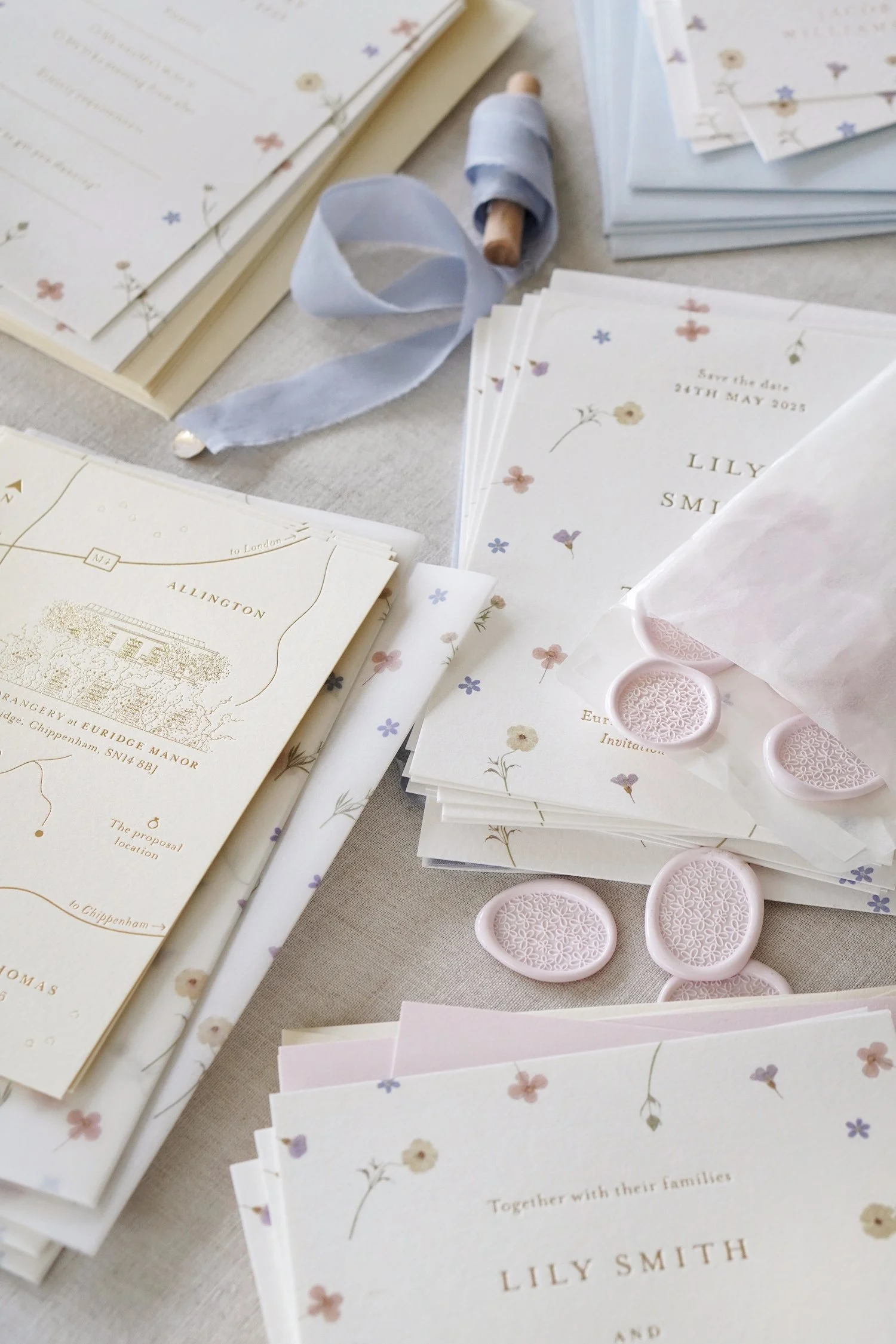 Gable&Grain_Wedding-Stationery_Elizabeth_Invitation-Suite_2_web.jpg