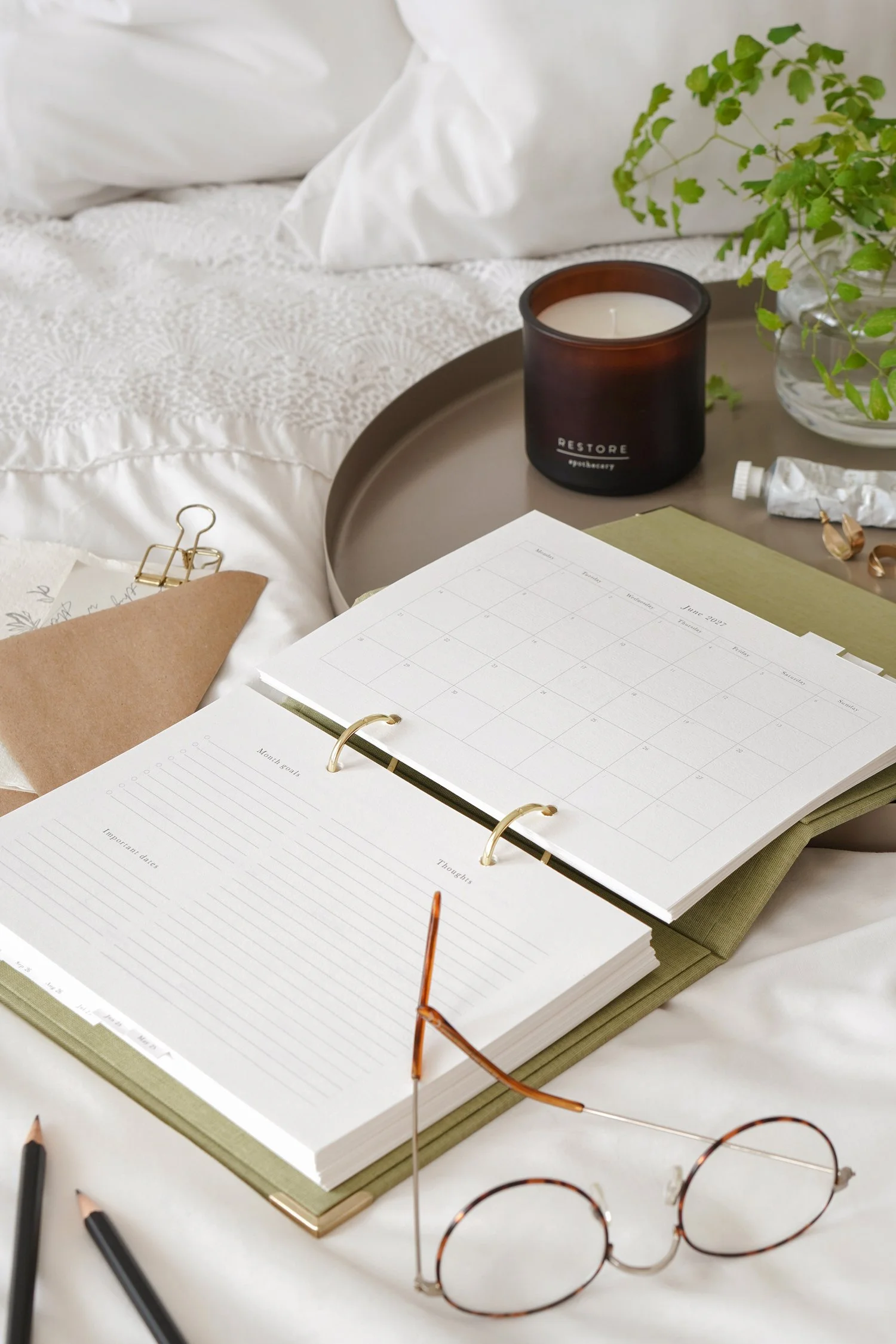 Gable-&-Grain_Planner_Lifestyle_1_web.jpg