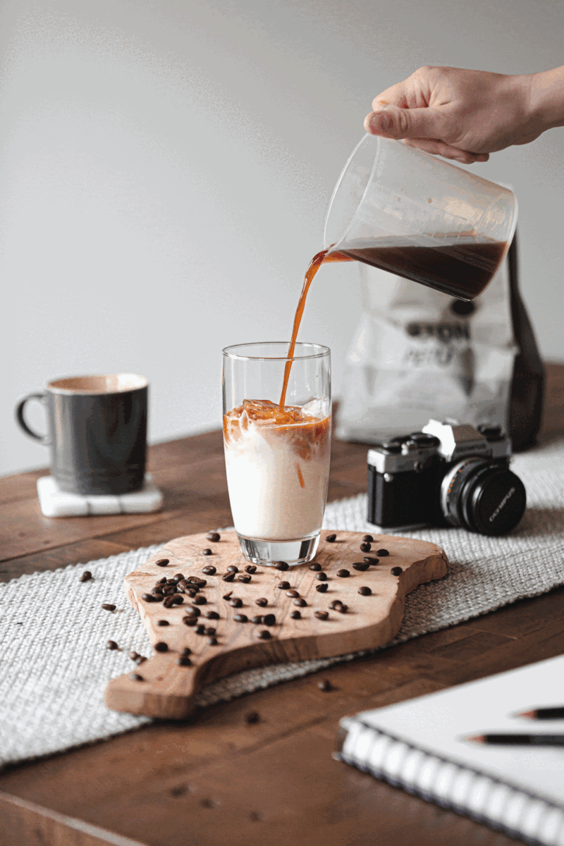 Coffee pour gif.gif