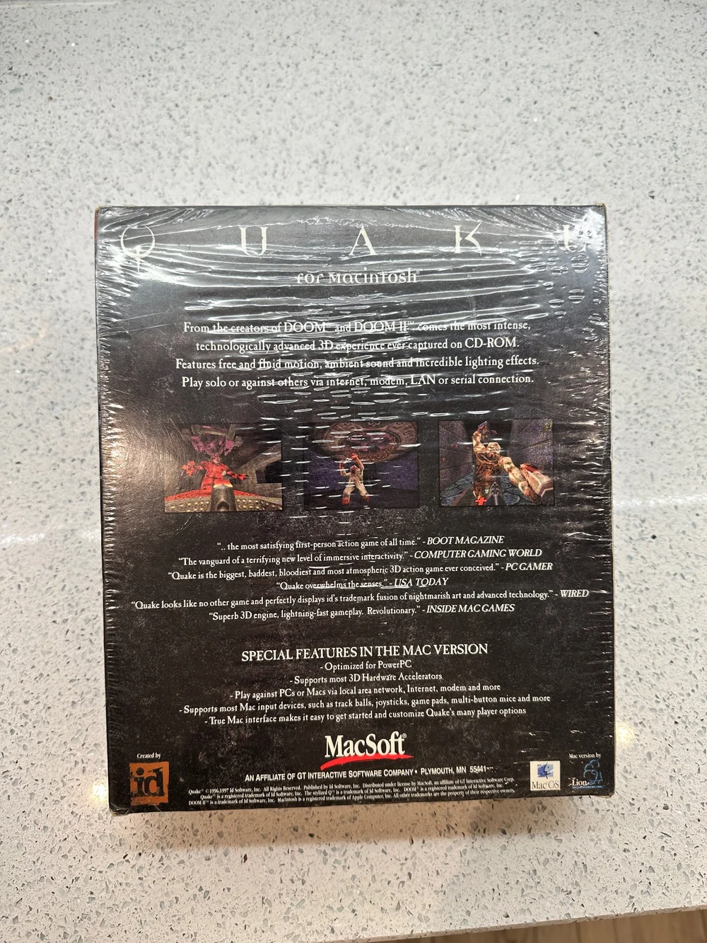 Quake - Sealed - Mac version - RARE — Romero