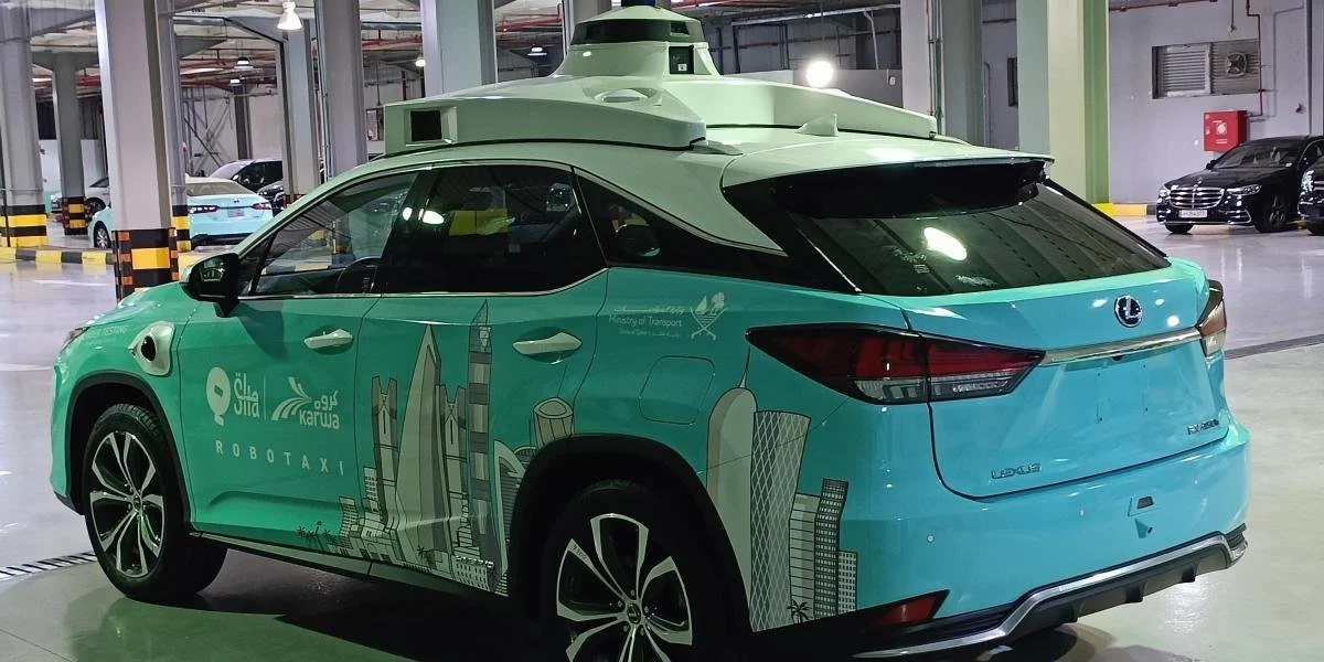 Qatar Drives Dialogue and Innovation in Driverless e-Mobility