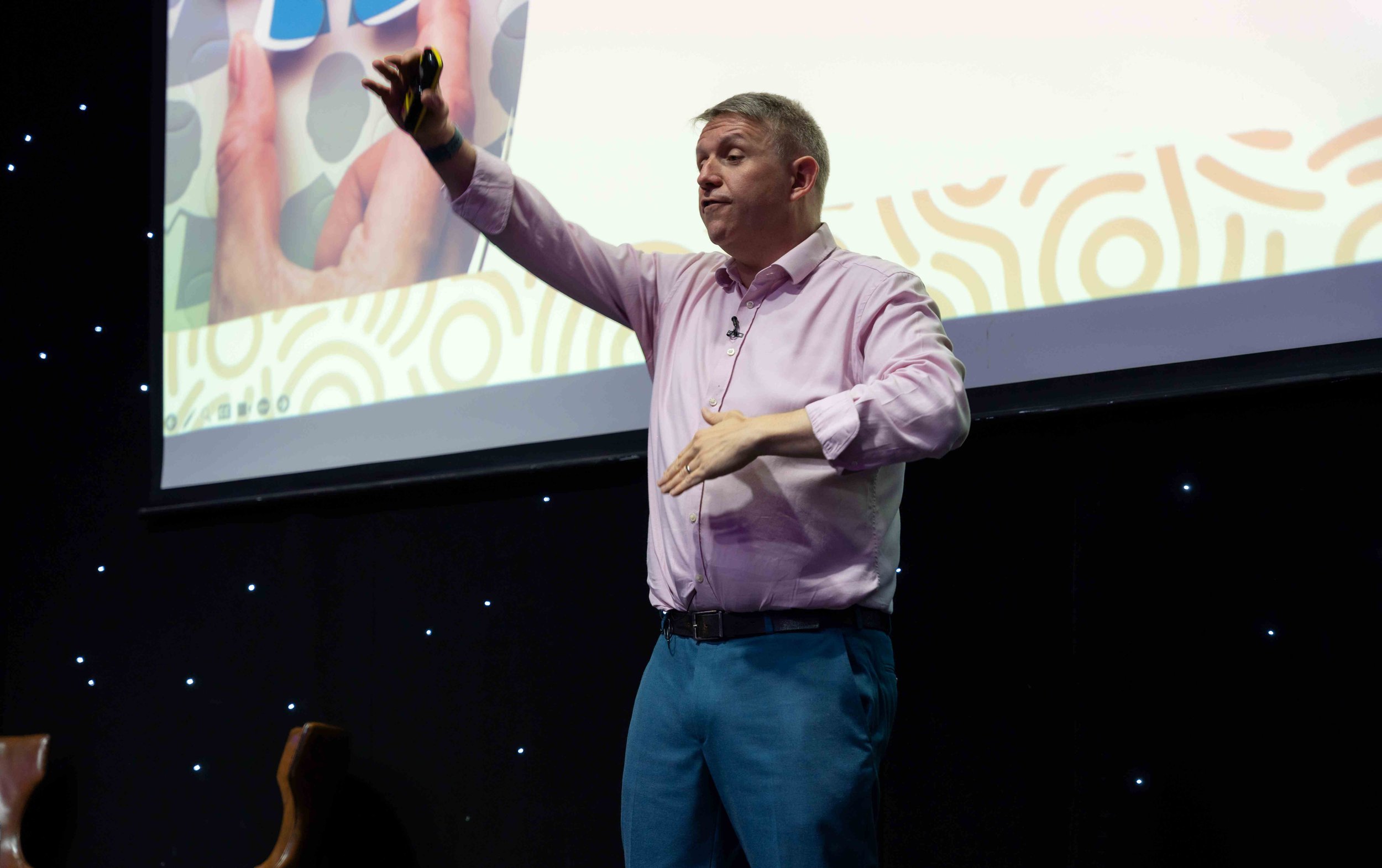 Hakim-Group_Fishtank_2024_Alex-35 resized.jpg