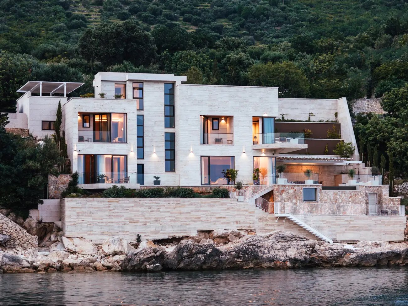 This travel agency wanted to meet families' demand for luxury trips. Its private villa business could be the answer.