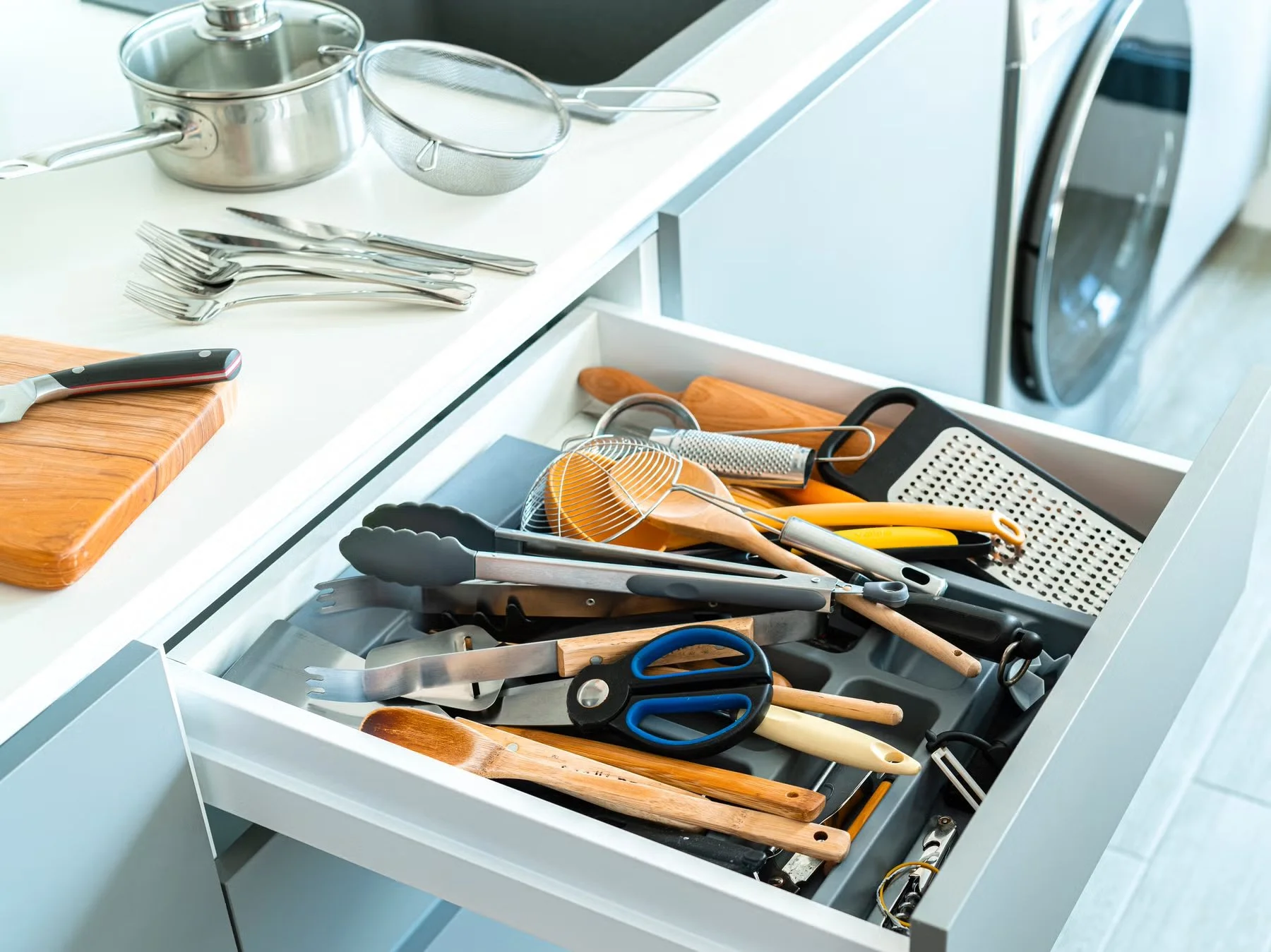 DELISH | 13 Kitchen Items That Are Wasting Your Money—And What To Buy Instead