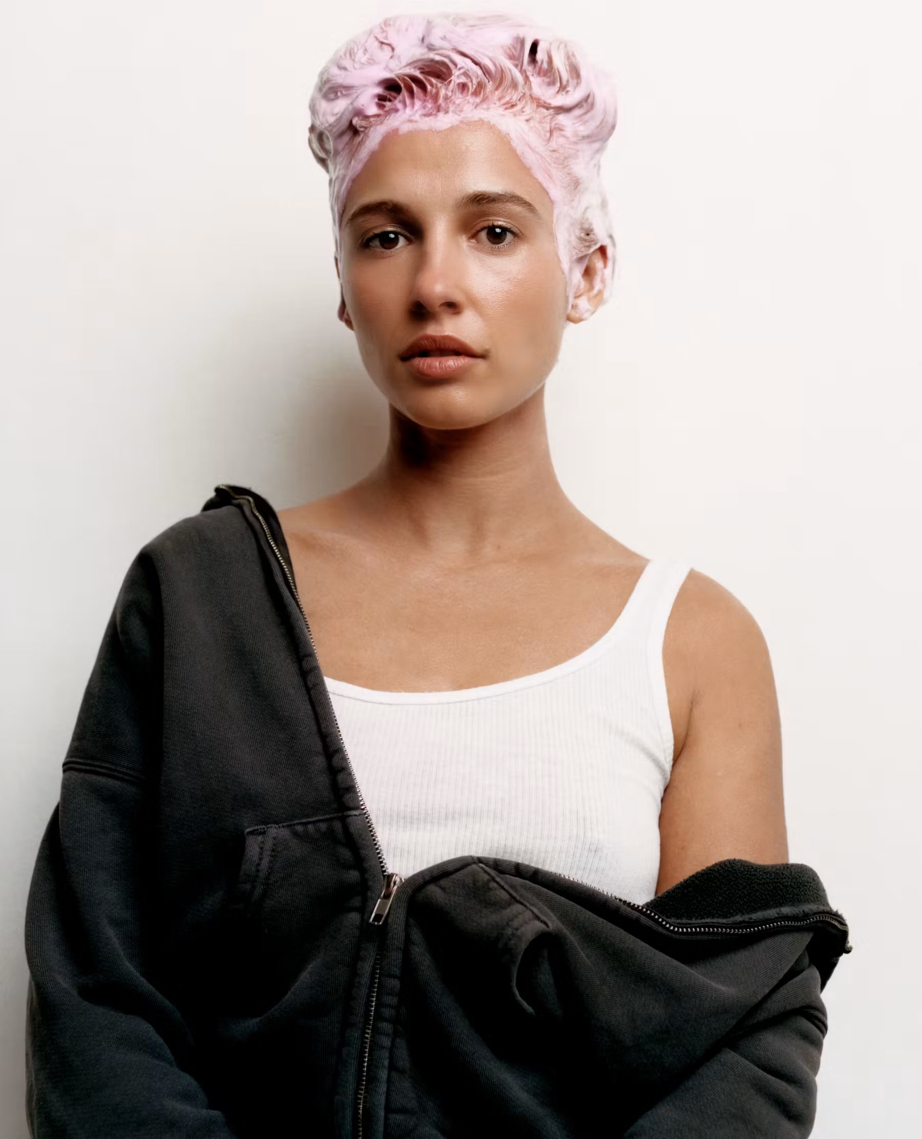 W MAGAZINE | Naomi Scott’s Debut Album F.I.G Is the Creative Leap She’s Been Manifesting for Years