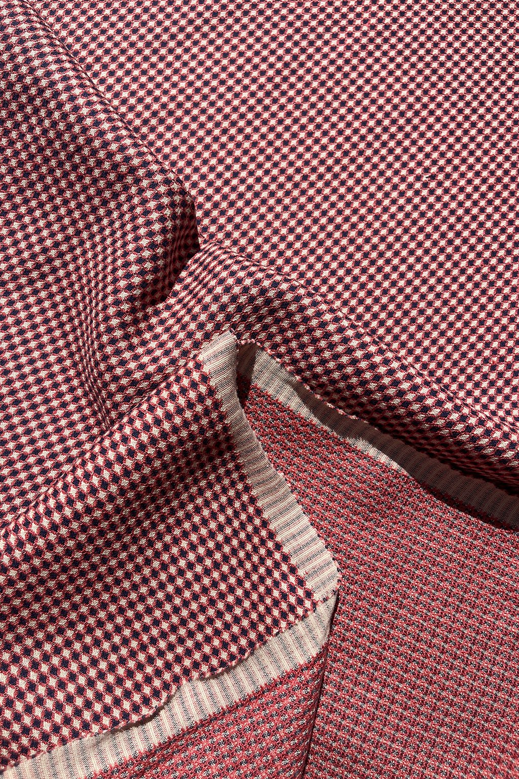 Linen blend jacquard in red, beige and navy mini diamond5.jpg