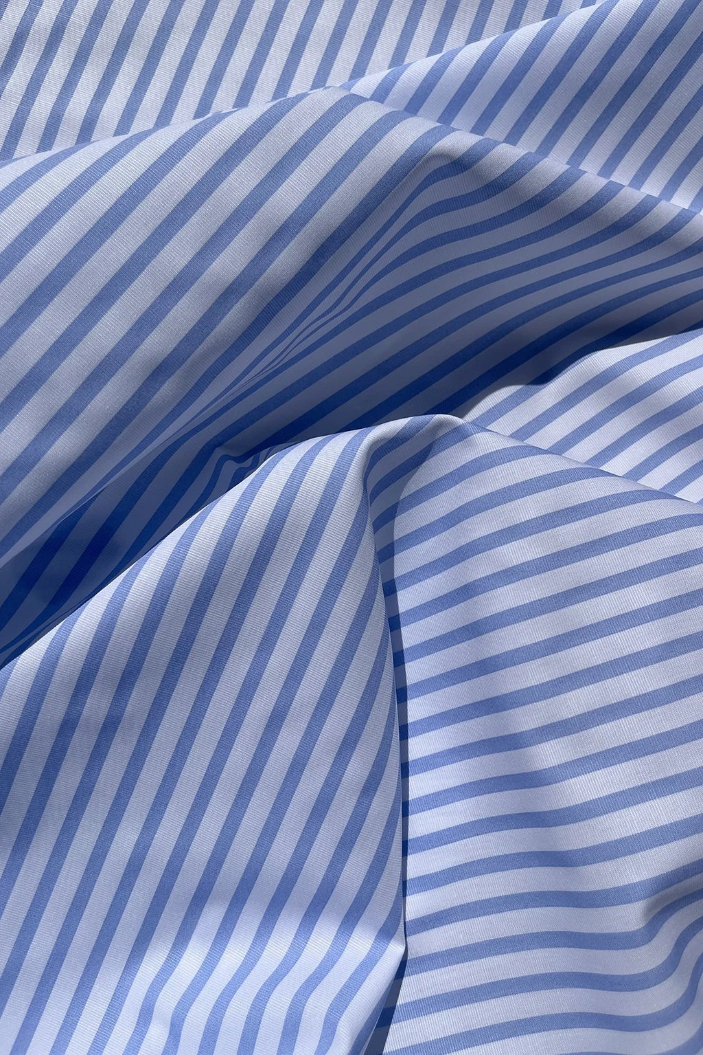 Italian cotton shirting stripe in sky blue and white9.jpg
