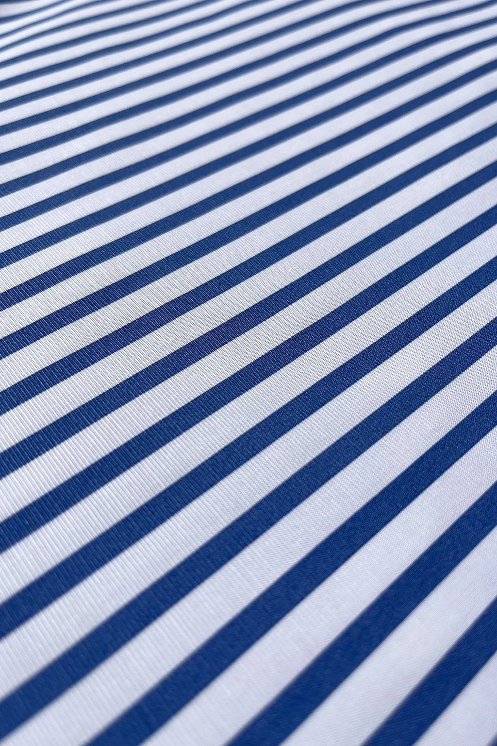Cotton shirting in white and ocean blue stripe3.jpg