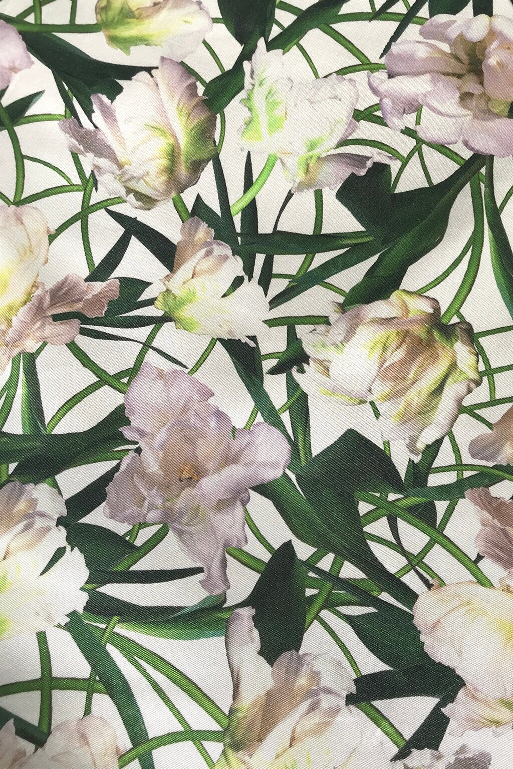 cotton+silk+in+white+with+tulips.jpg