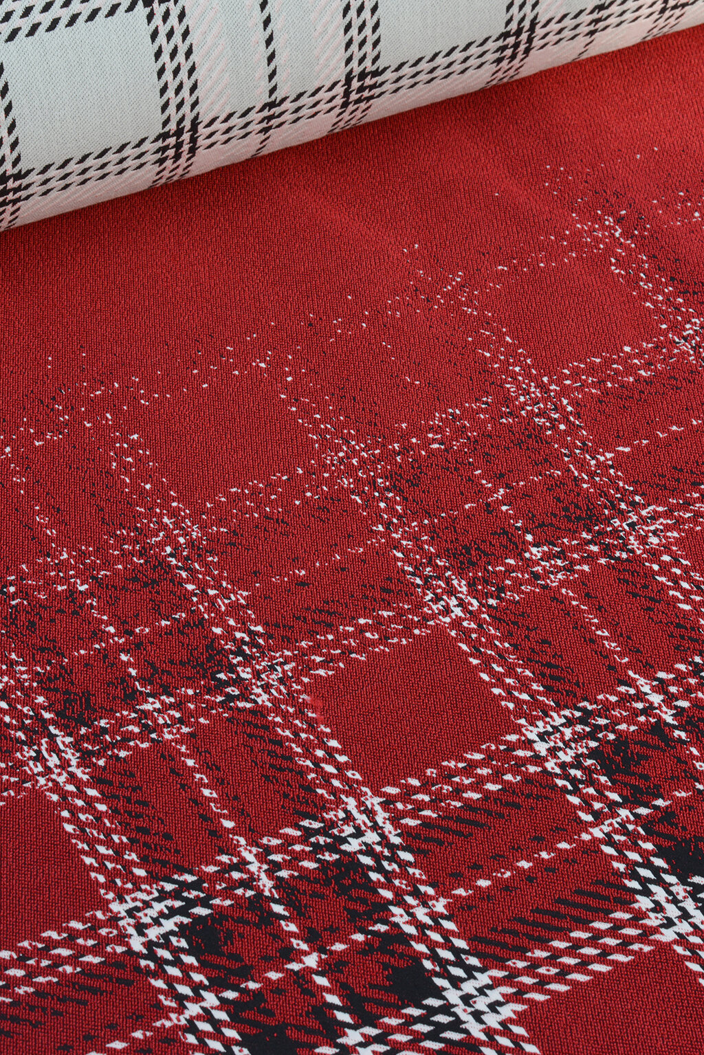 wool stretch in red.jpg