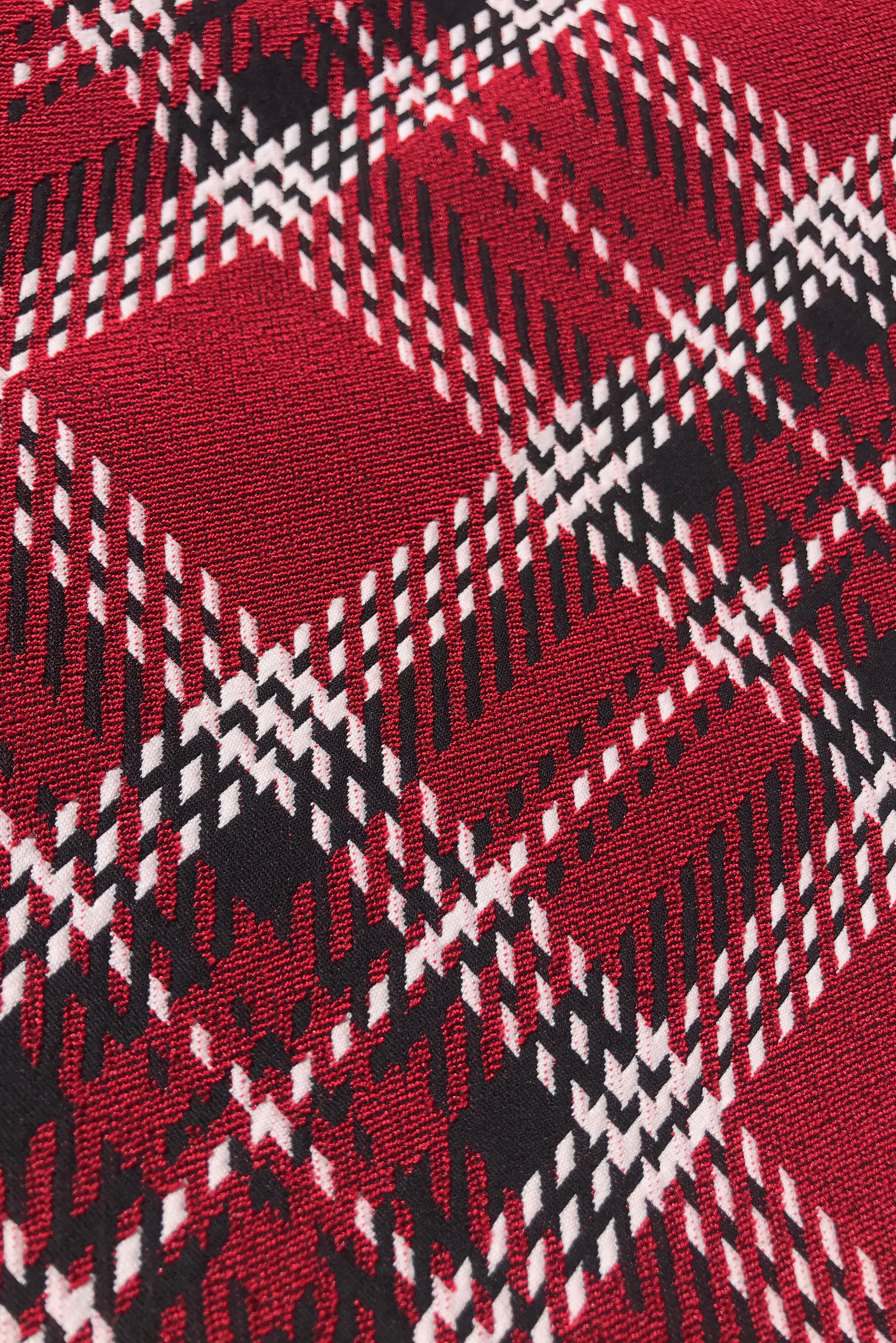 wool stretch in red9.jpg