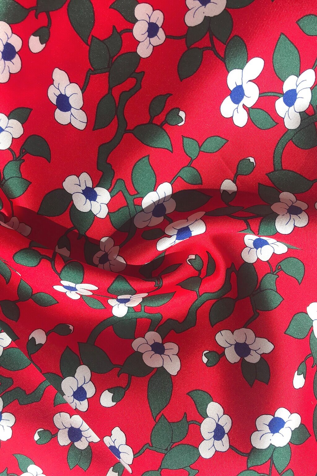 cotton+silk+with+white+flower+vines.jpg