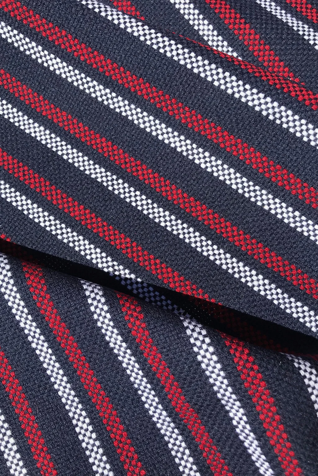 Wool blend in navy with white and burgundy stripes - 250cm remnant