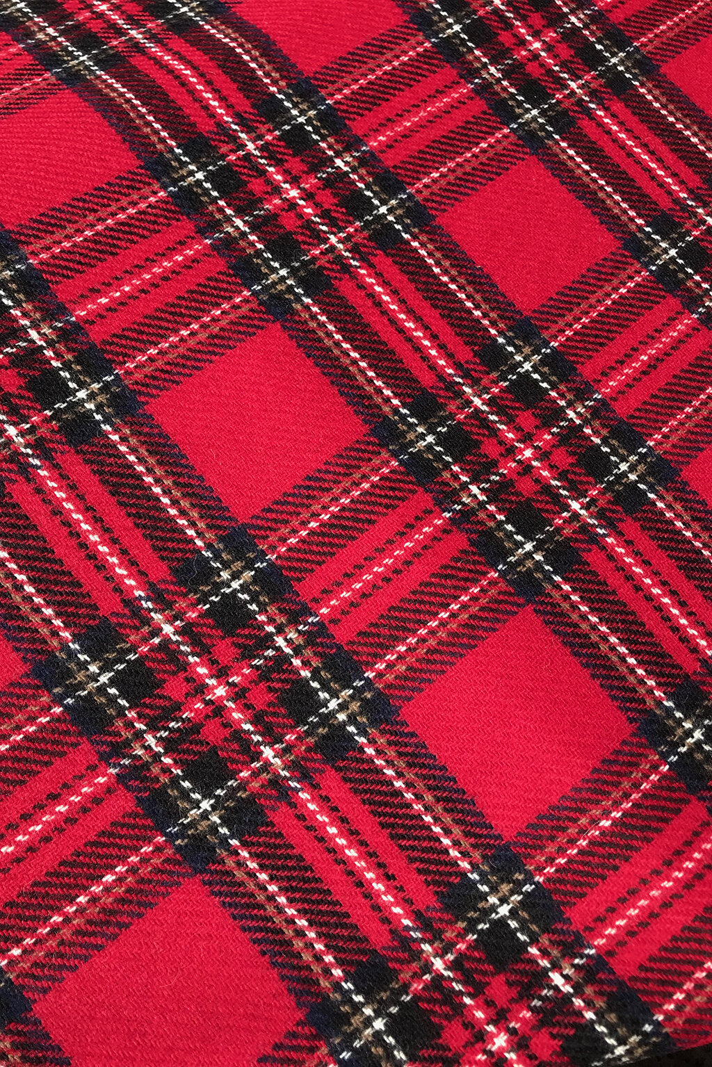 wool tartan in red check9.jpg
