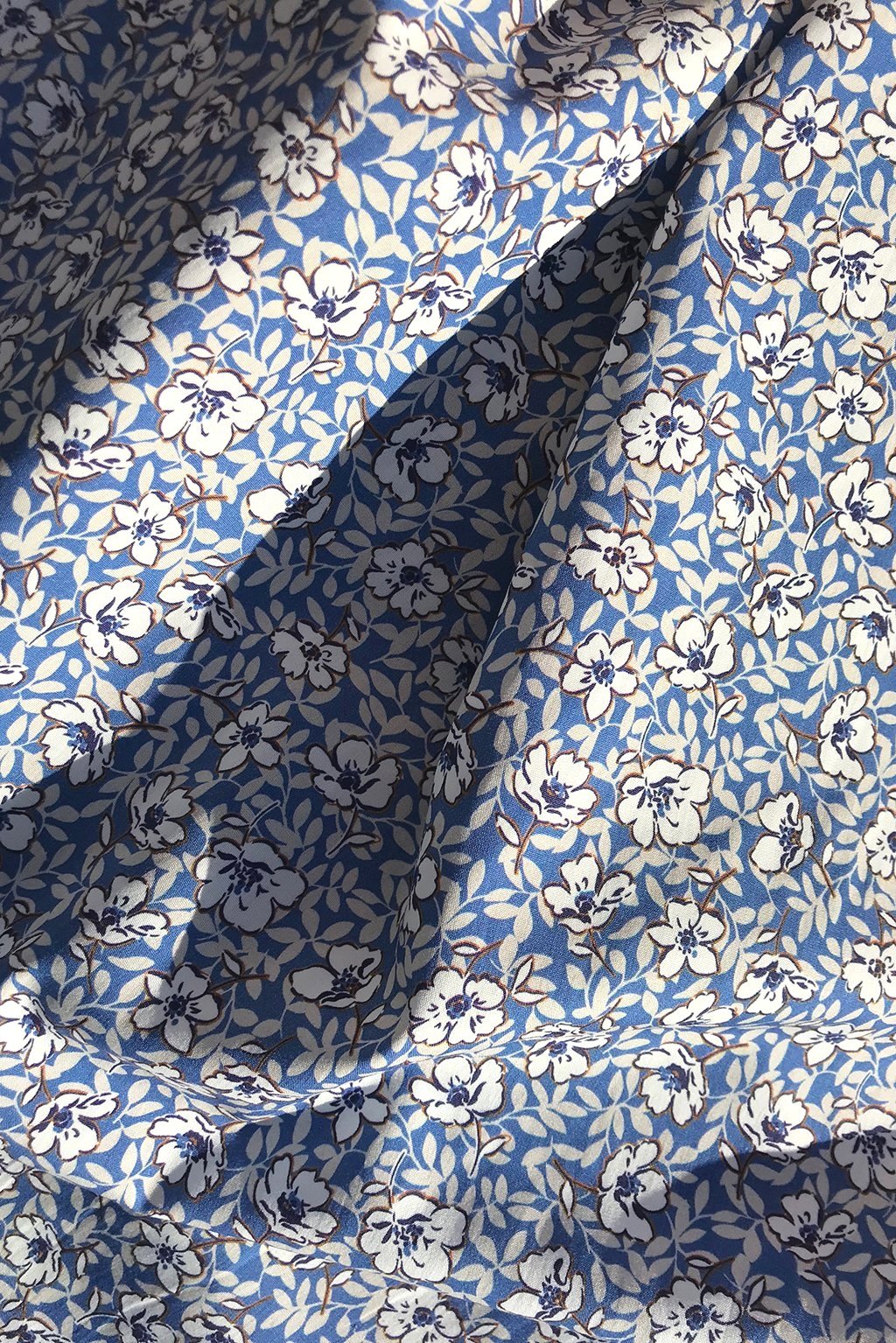 cotton+with+vintage+print+in+blue9.jpg