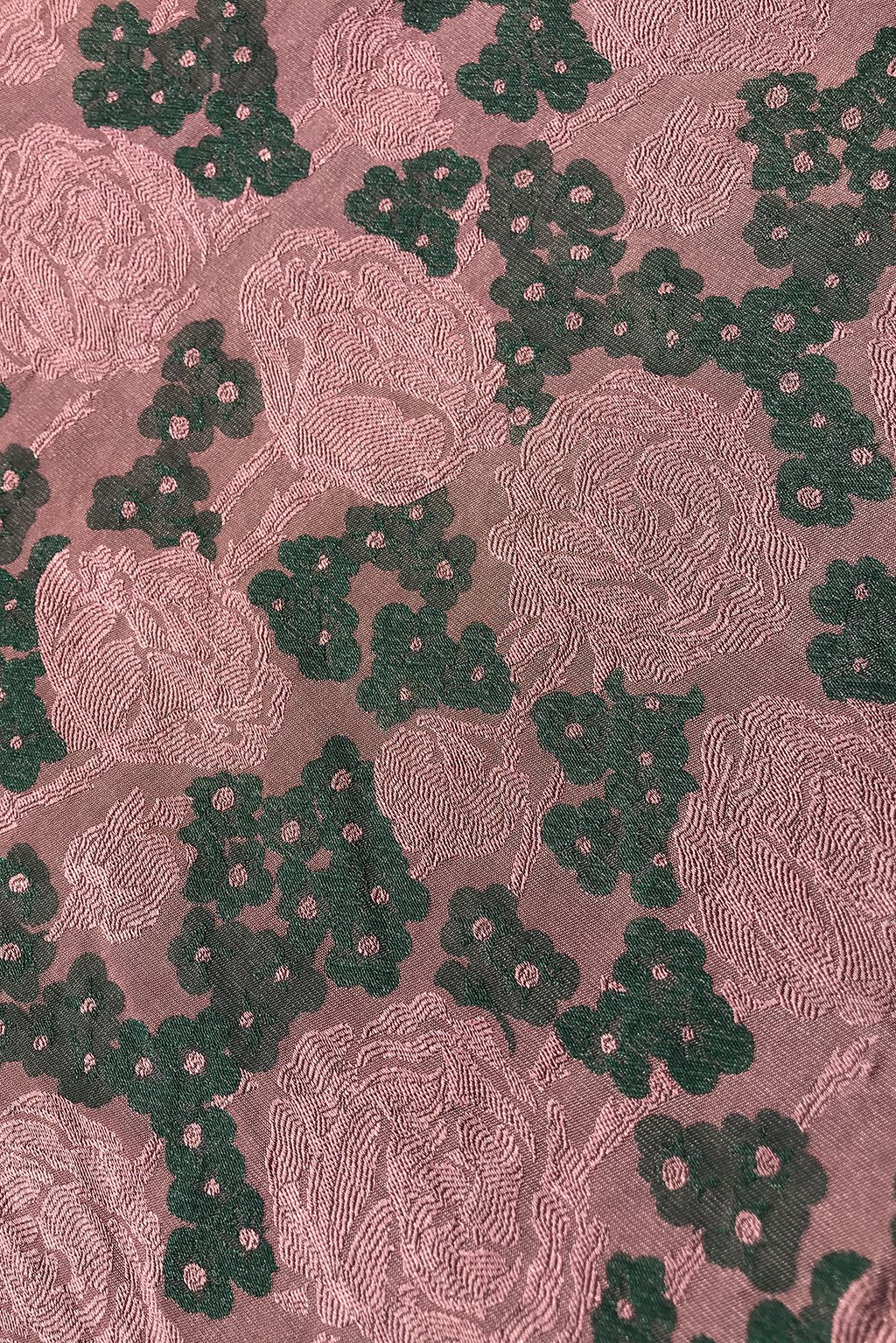 jacquard in coral with green daisies12.jpg