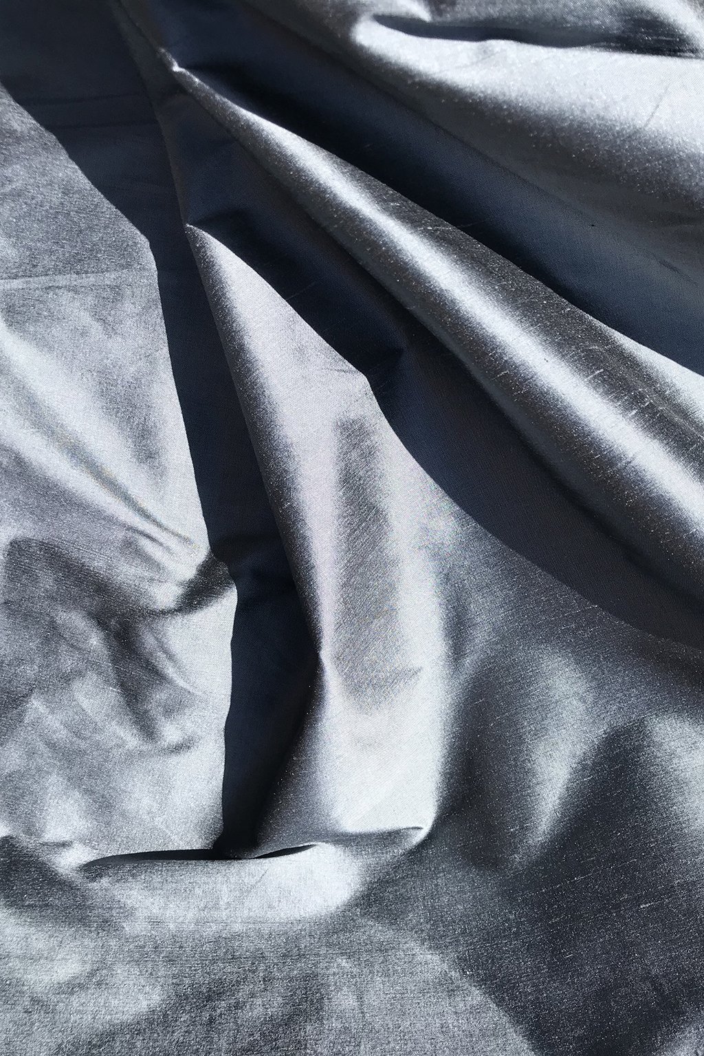 silk in dark silver12.jpg