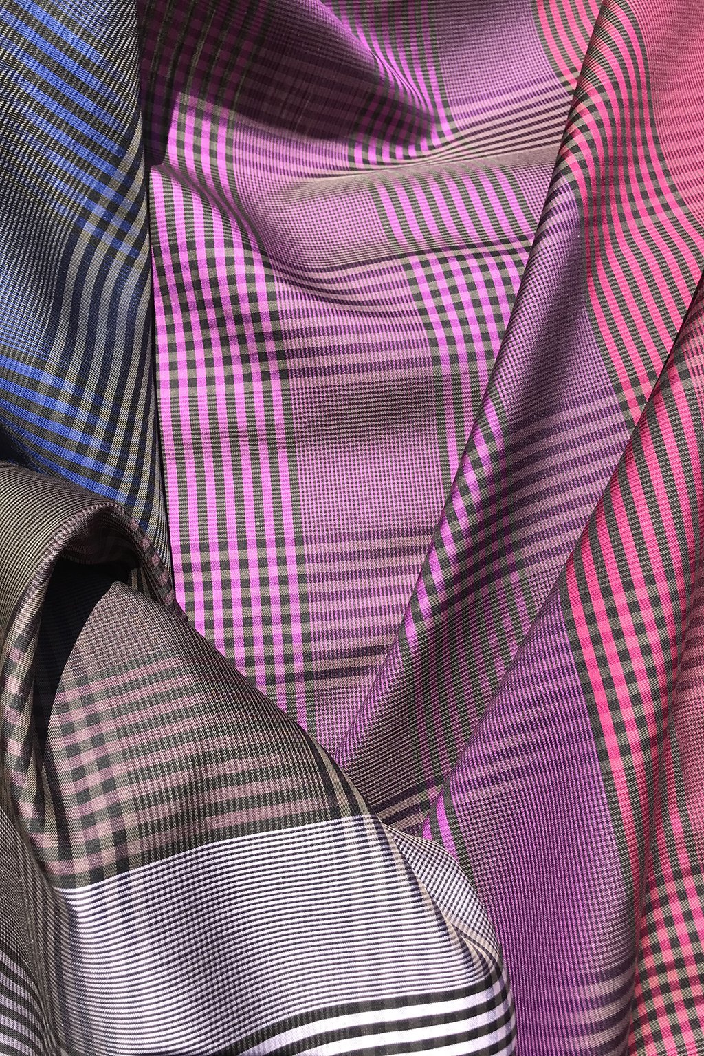 silk in multicoloured check3.jpg