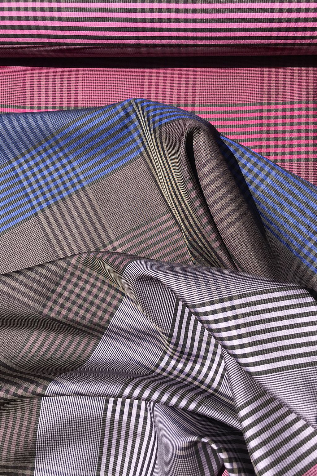 silk in multicoloured check10.jpg