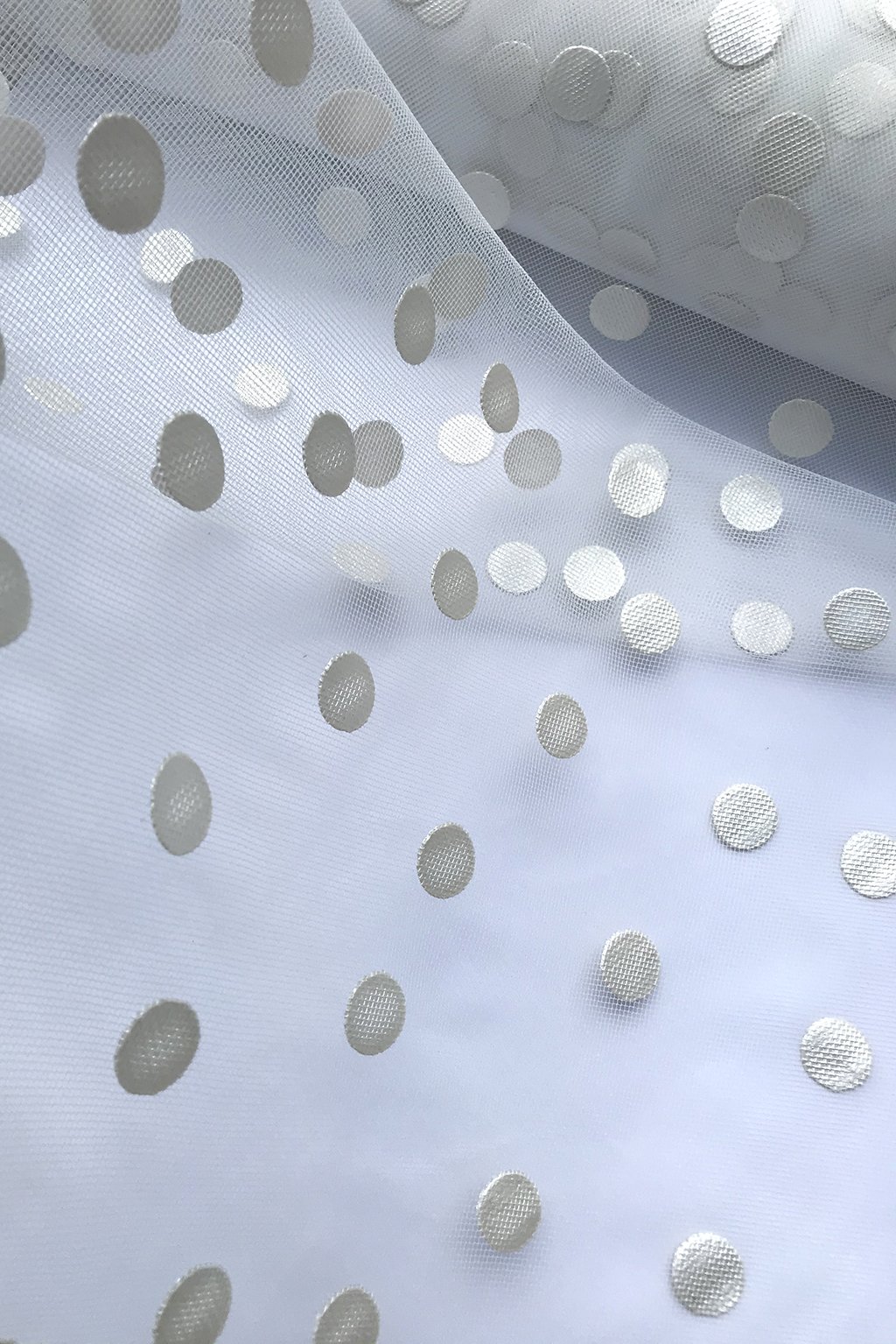 tulle in white with rubbery dots10.jpg
