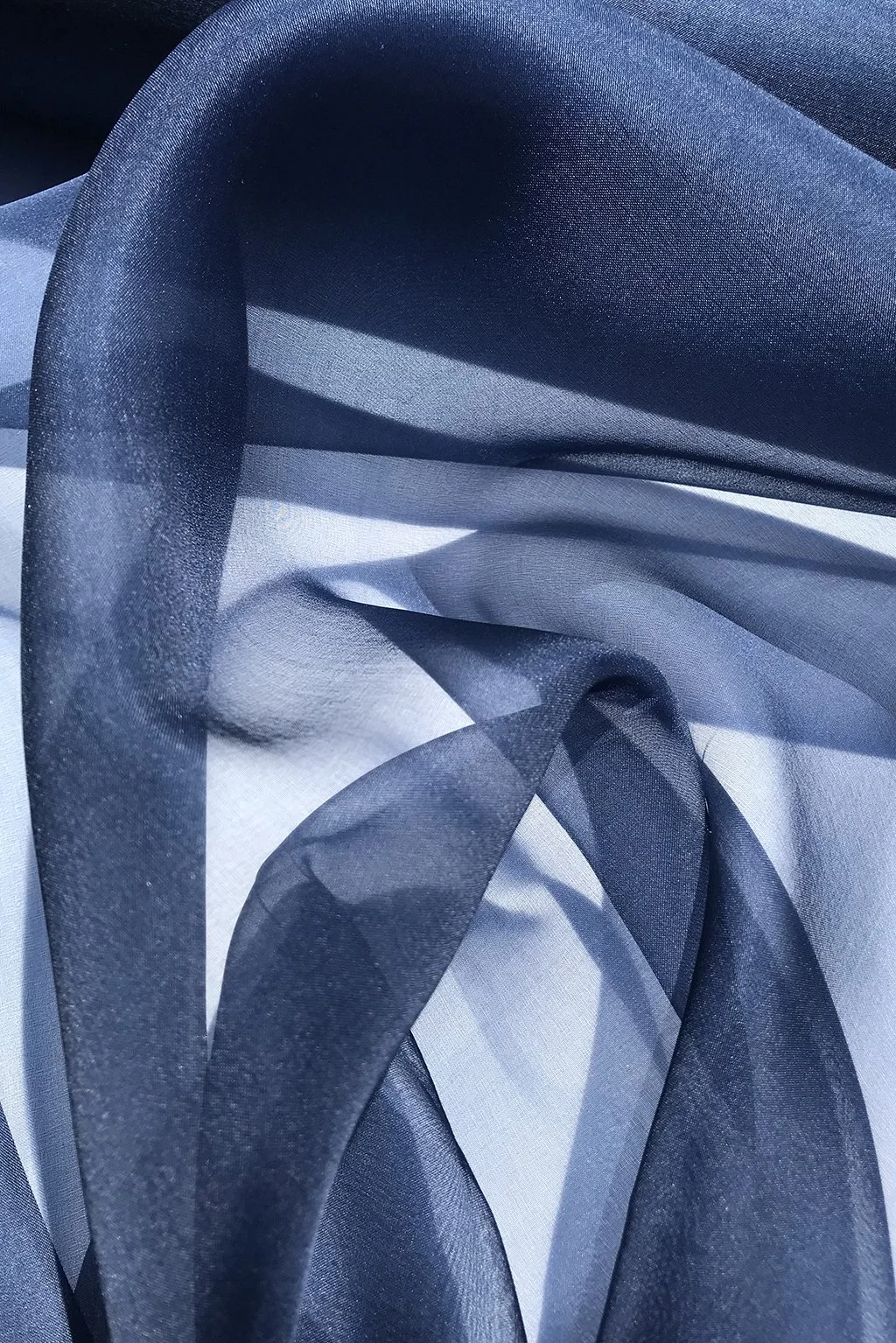 silk organza in navy blue11.jpg