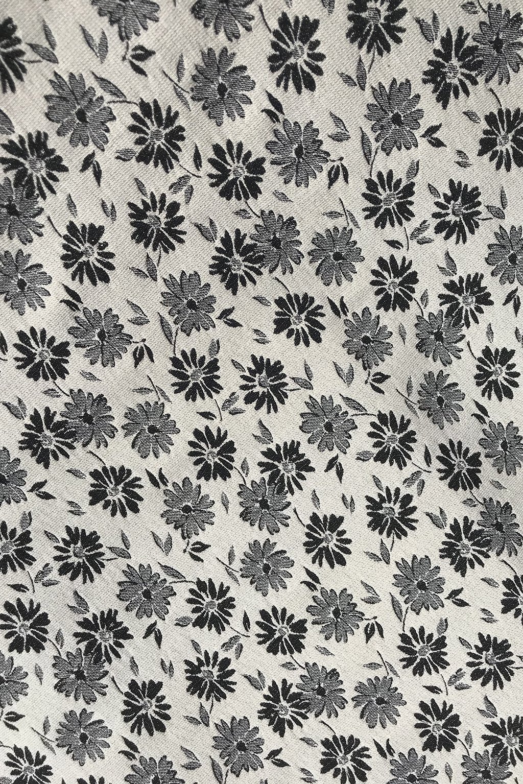 jacquard in monochrome with daisies6.jpg